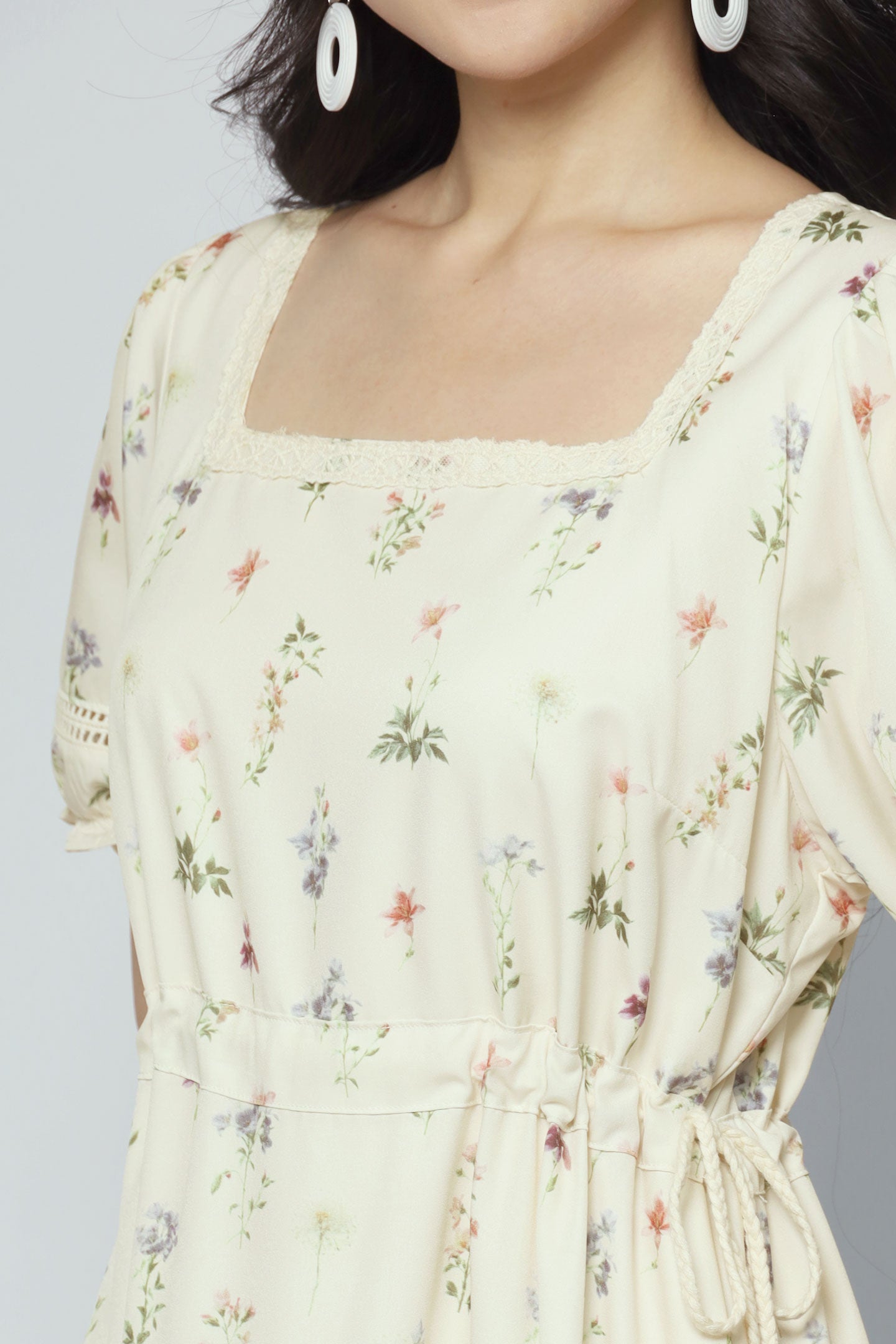 Victoria Dress in Floral Field