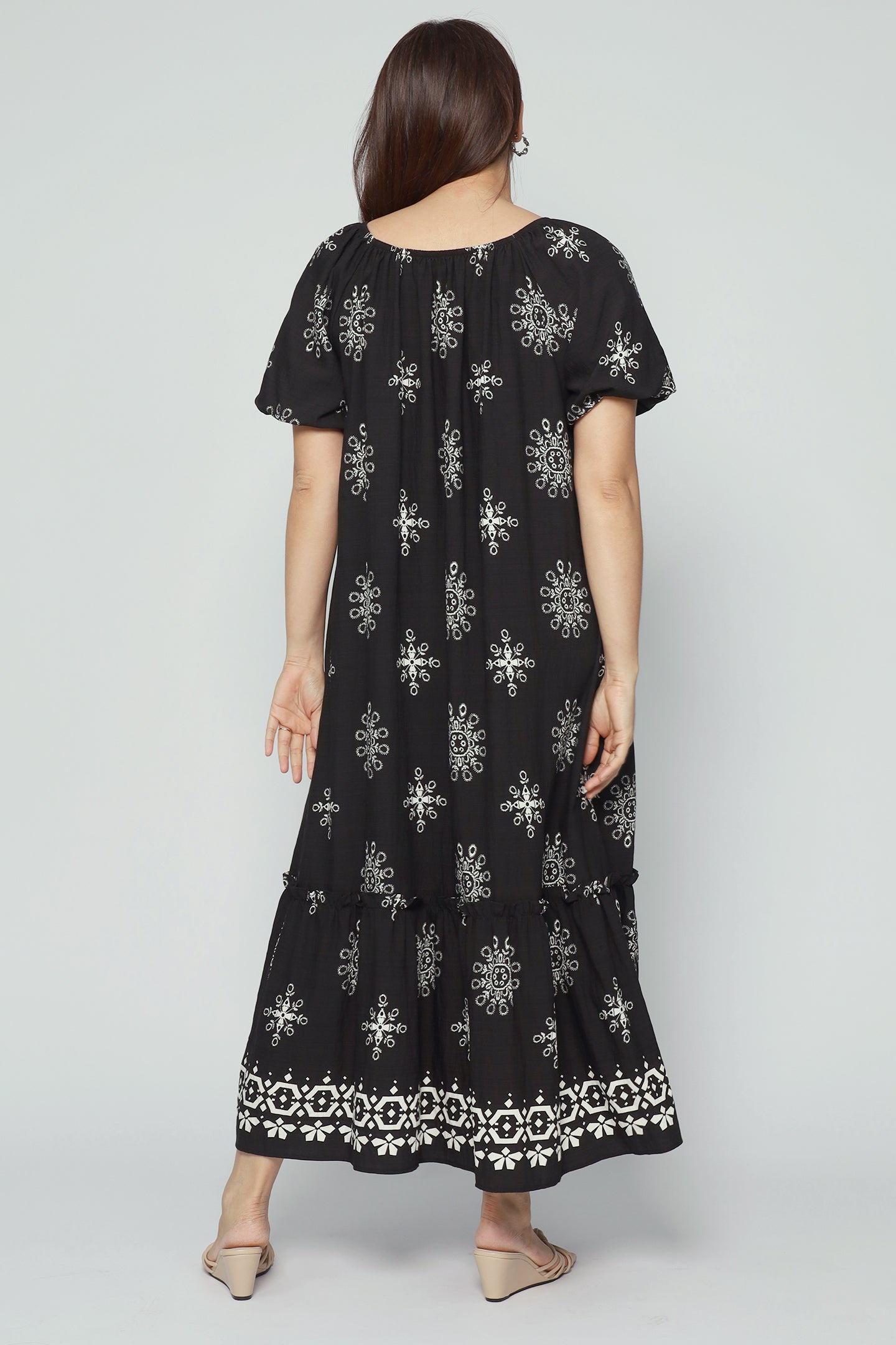 Wenya Dress in Black