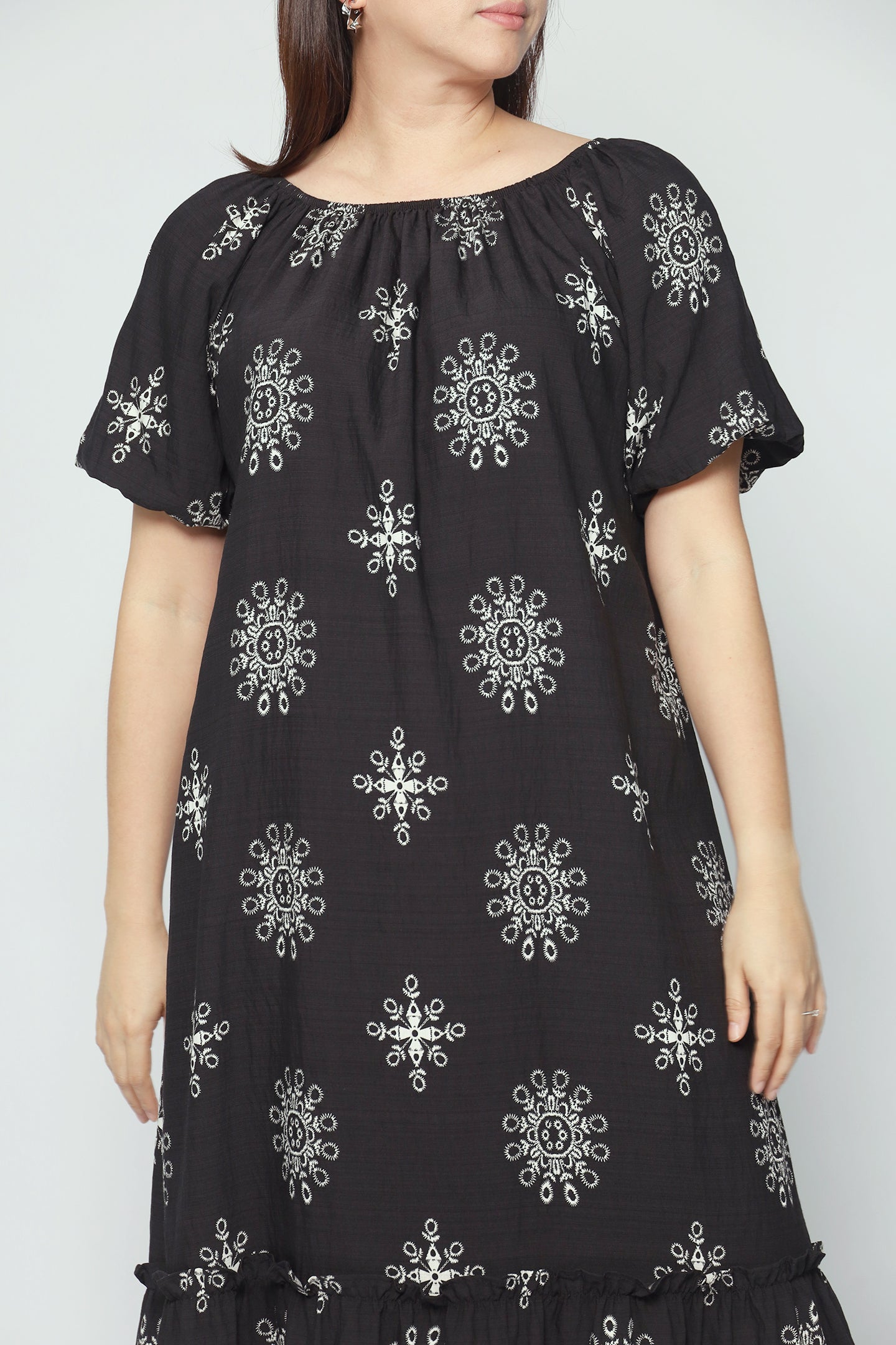 Wenya Dress in Black