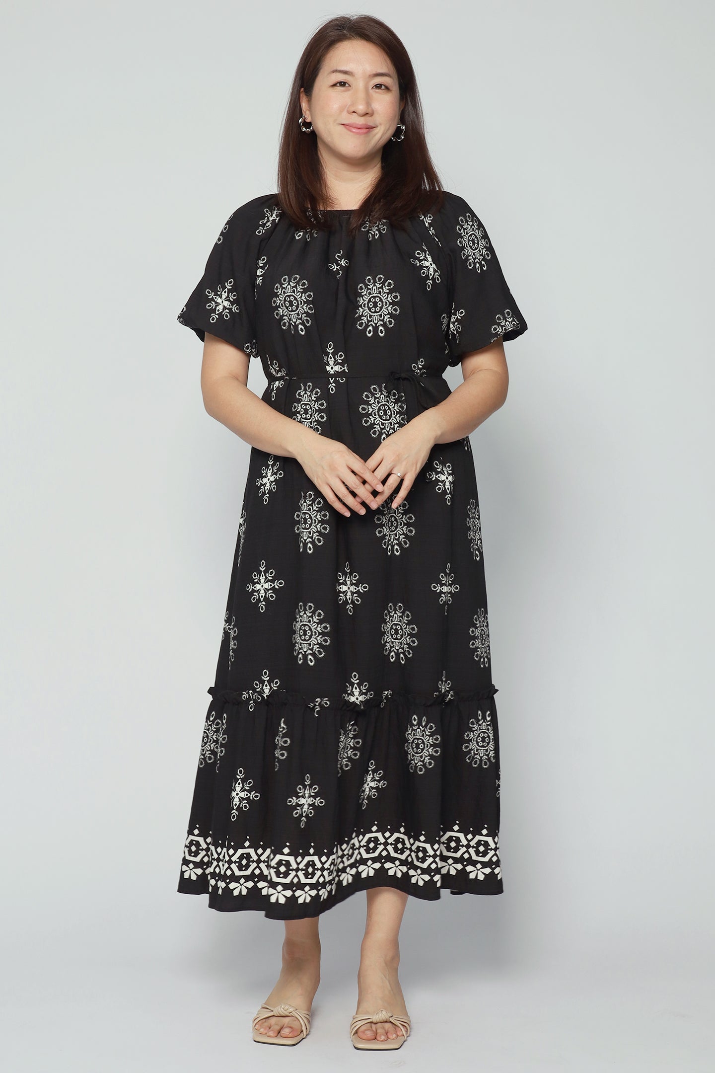 Wenya Dress in Black