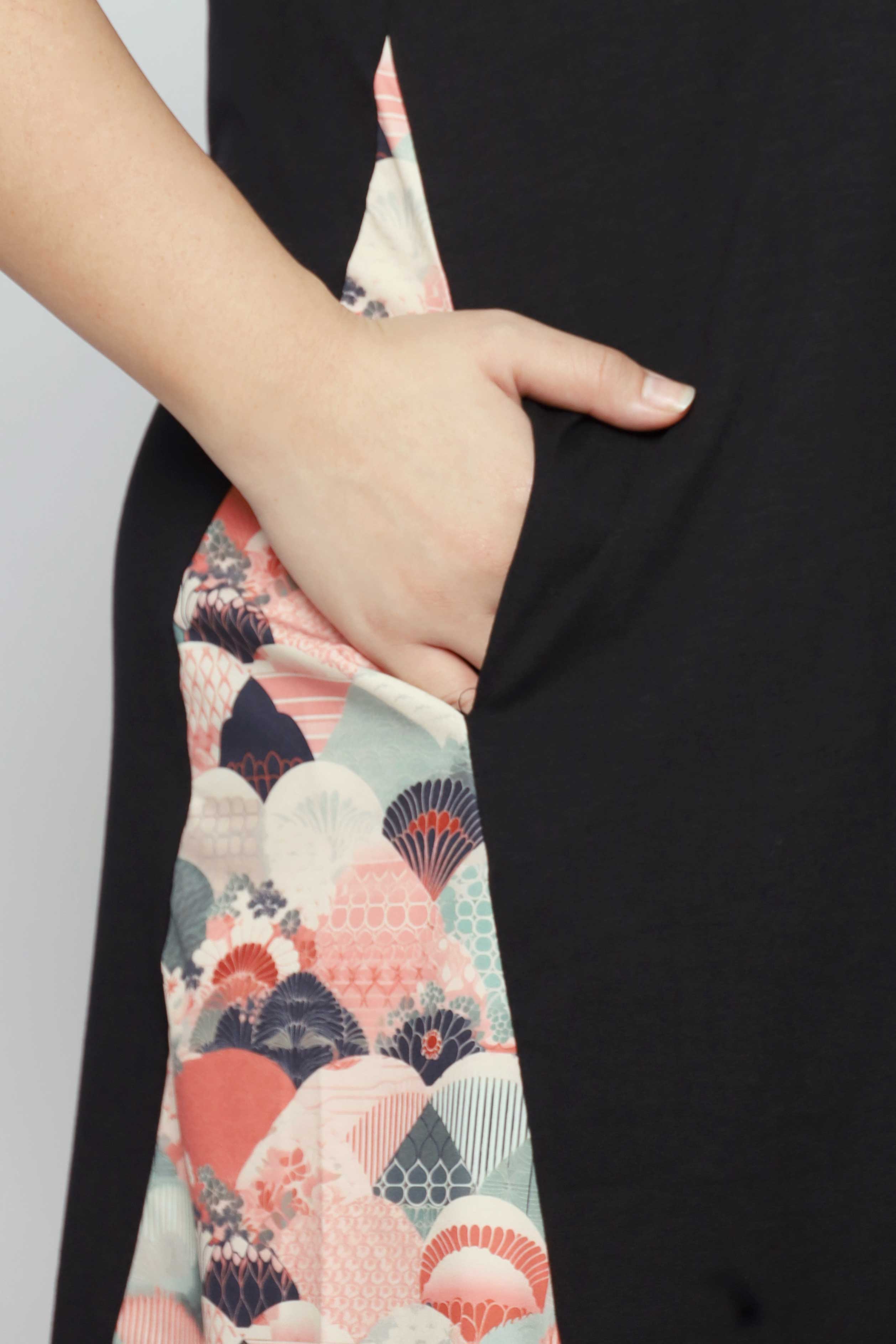 Backorders Wendy Dress in Japanese Hills
