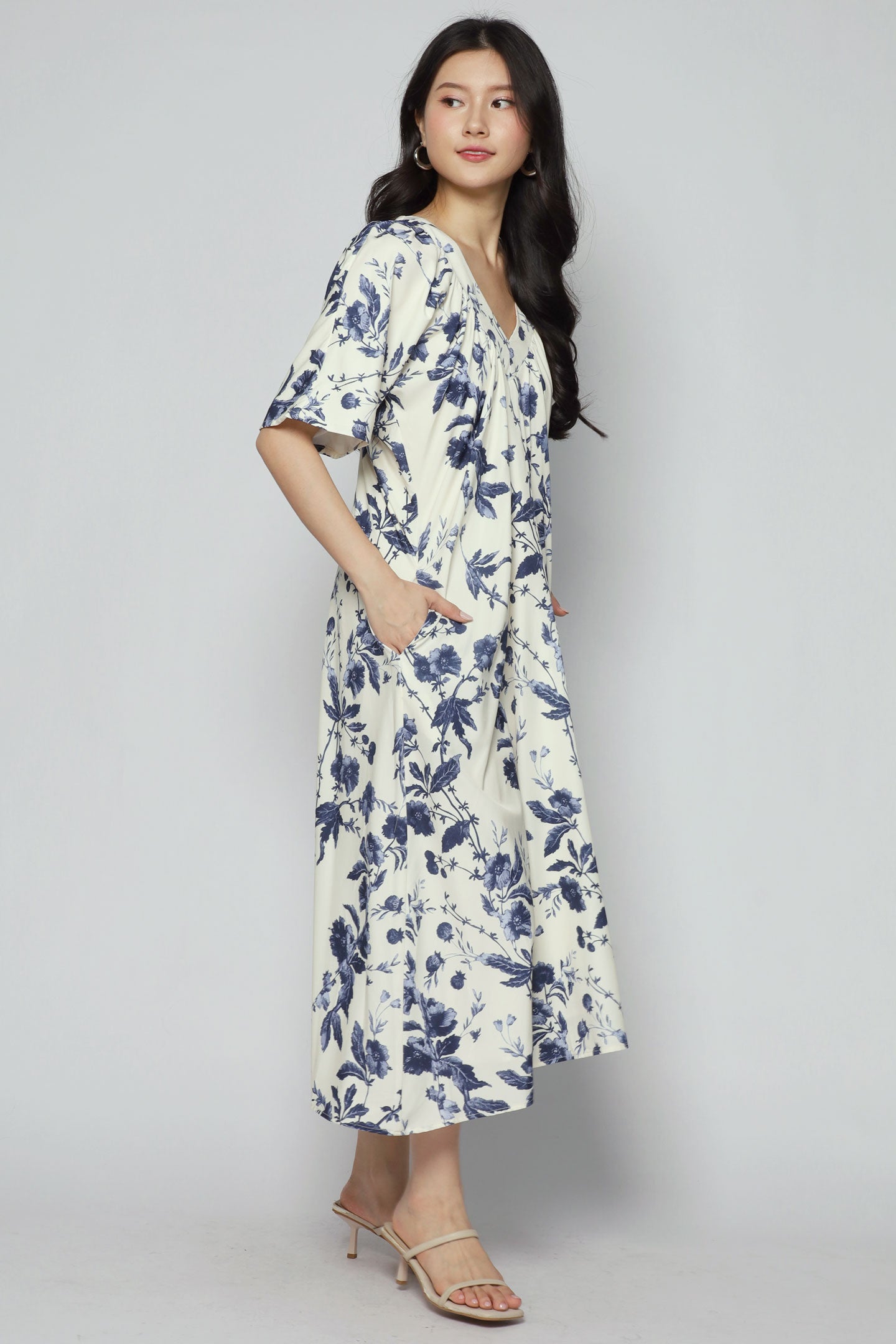 Backorders - Whitney V Dress in Porcelain