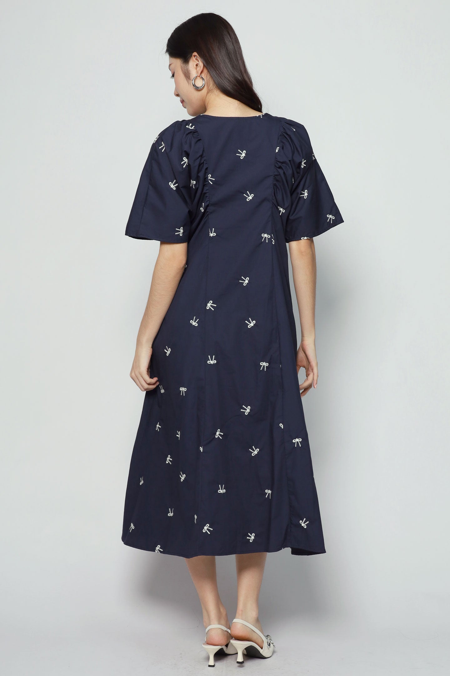Whitney V Dress in Ribbon Bloom