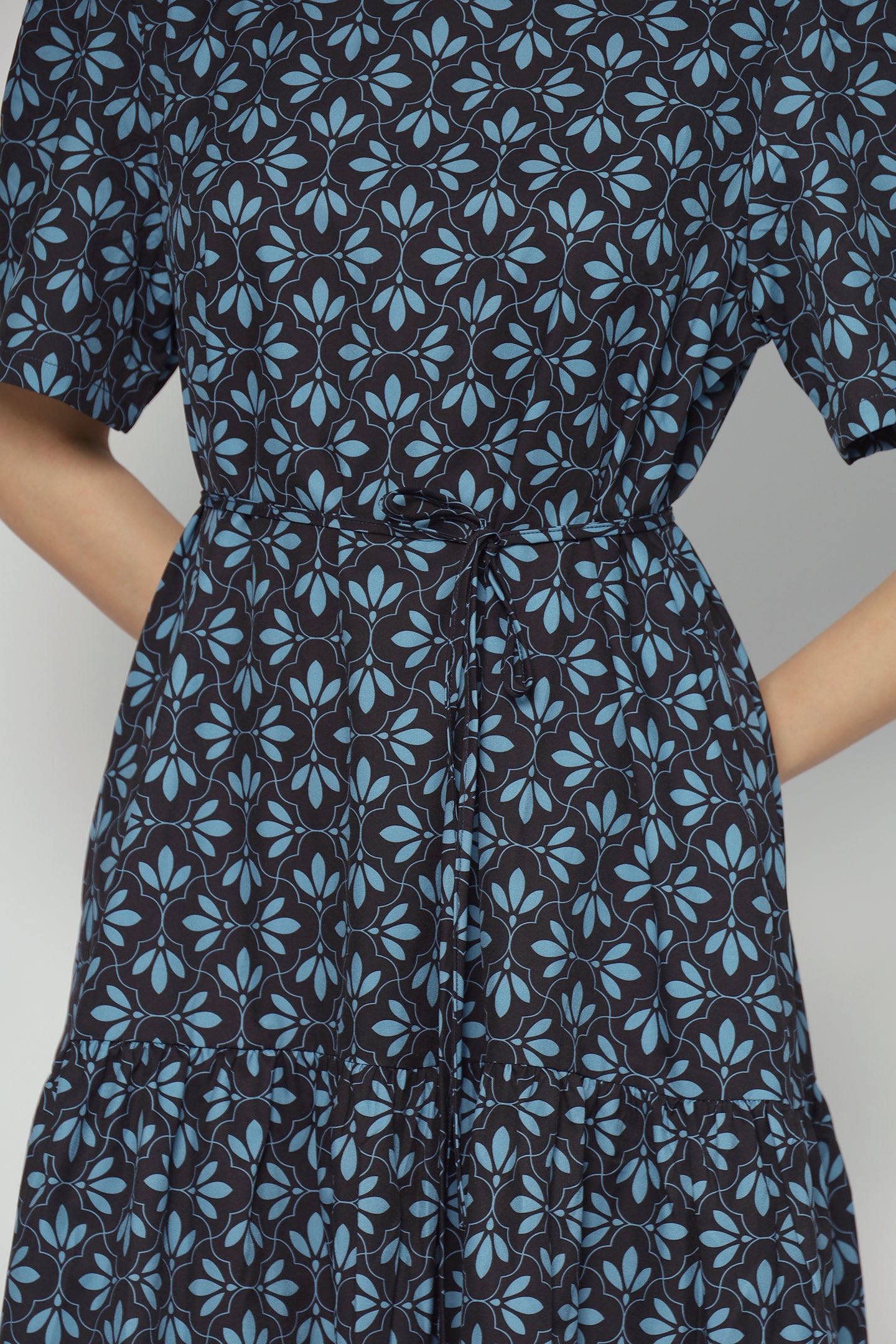 Yue Dress in Petal Whisper