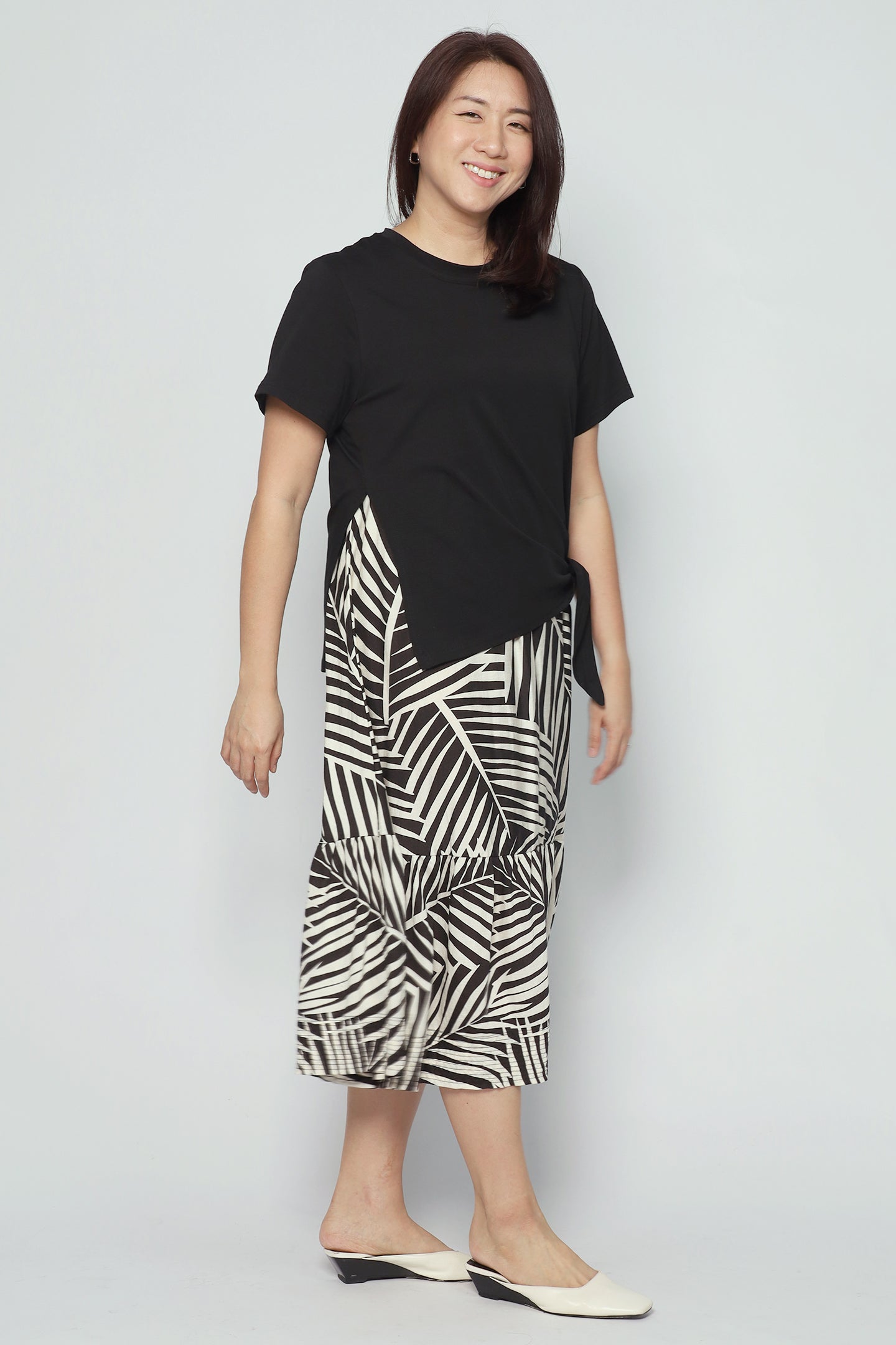 Zion Dress in Monochrome Leaf