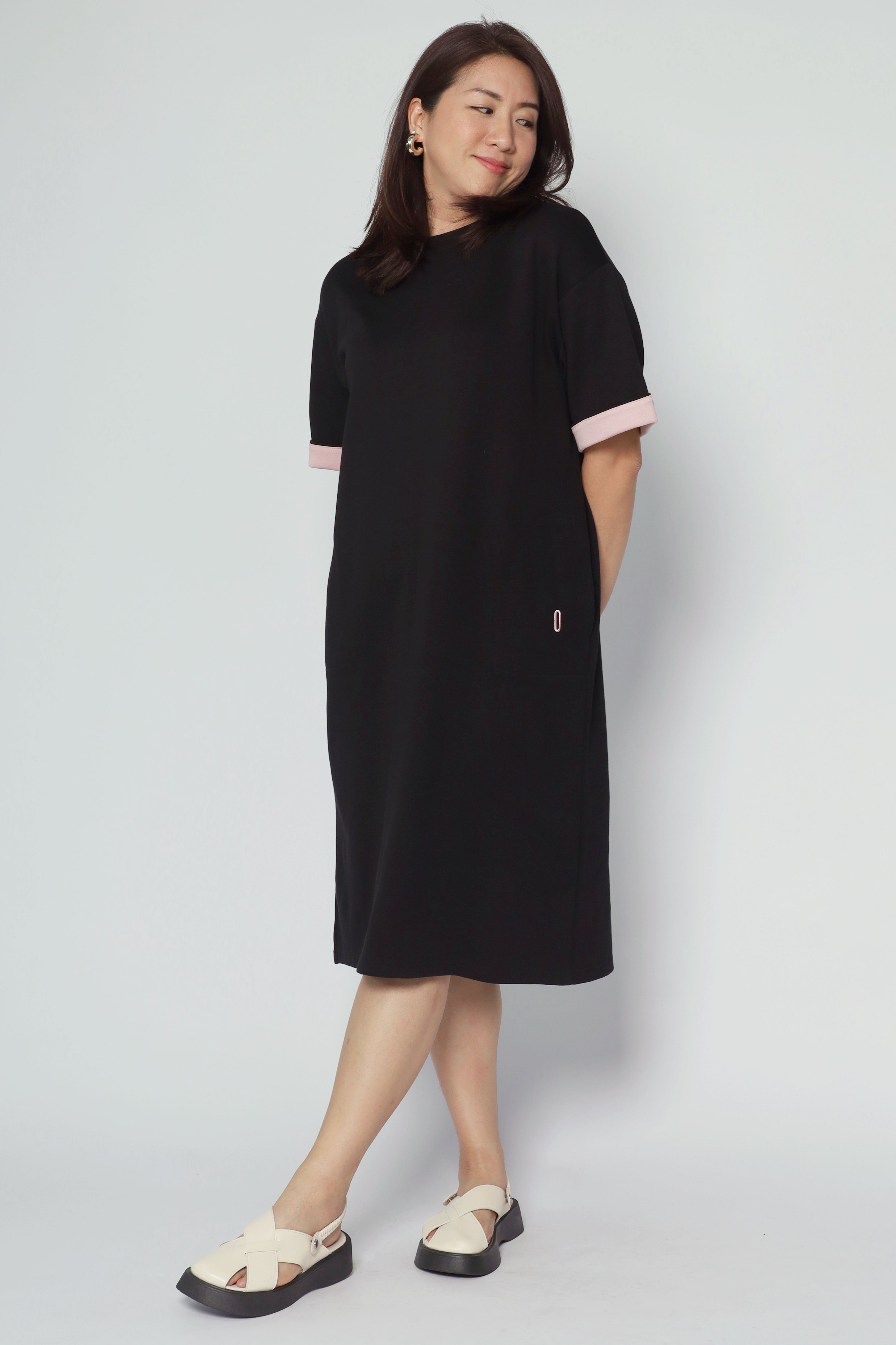 Backorder Zaria Contrast Sleeves Dress