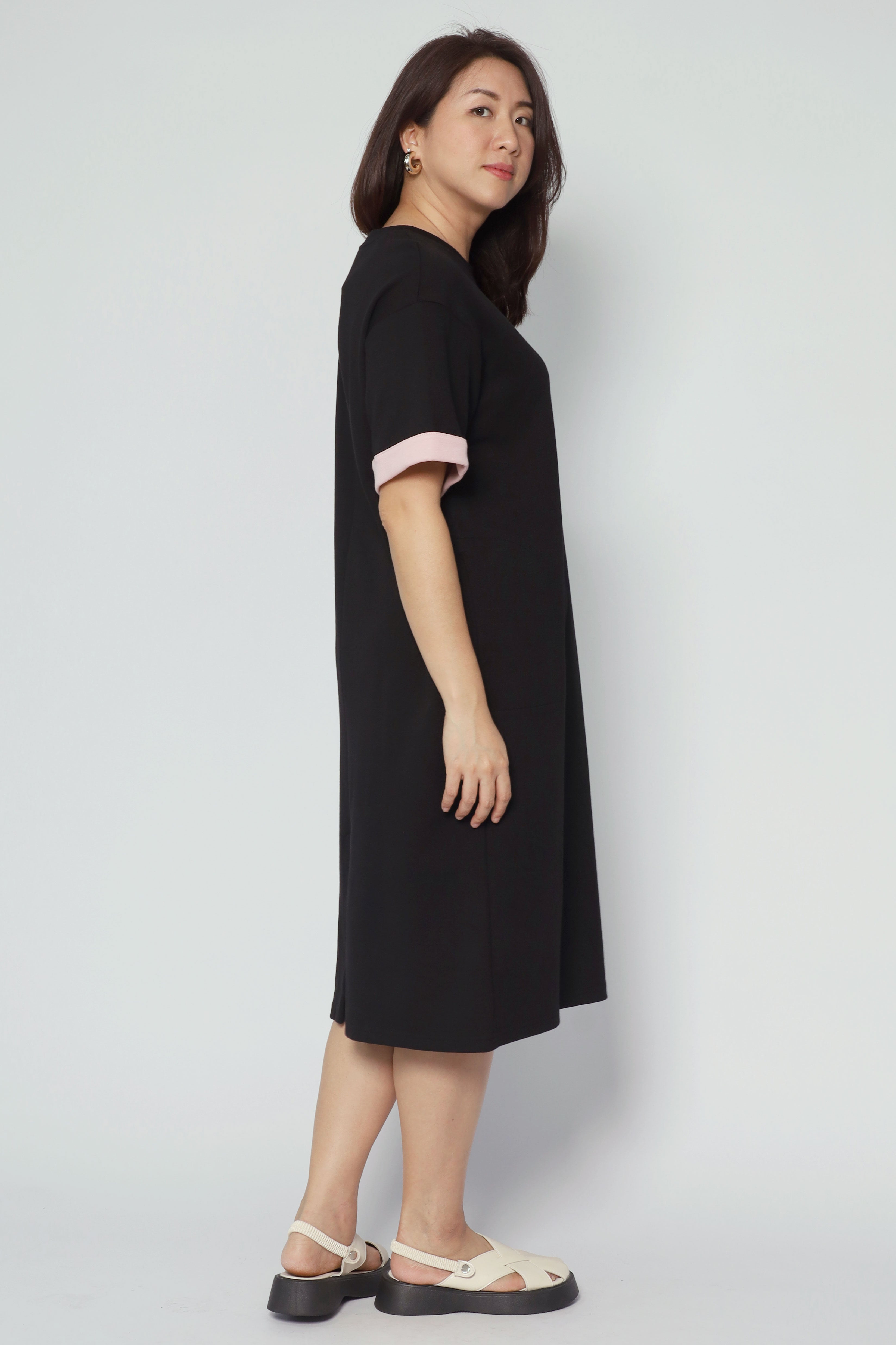 Backorder Zaria Contrast Sleeves Dress