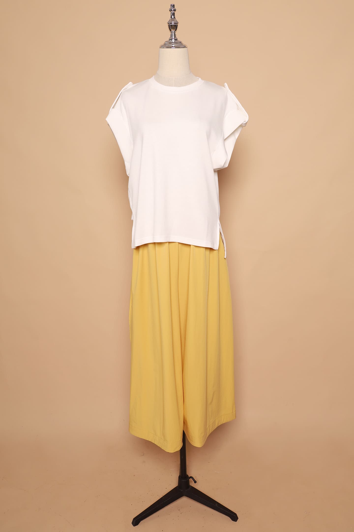 PO - Zoanne Button Shoulder Top in White