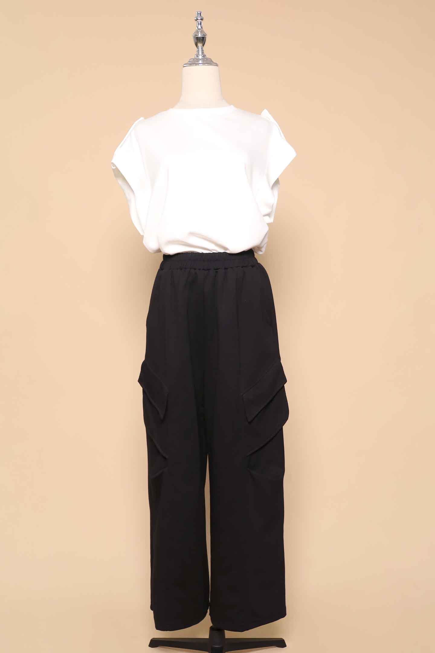 PO - Aero Cargo Pants in Black