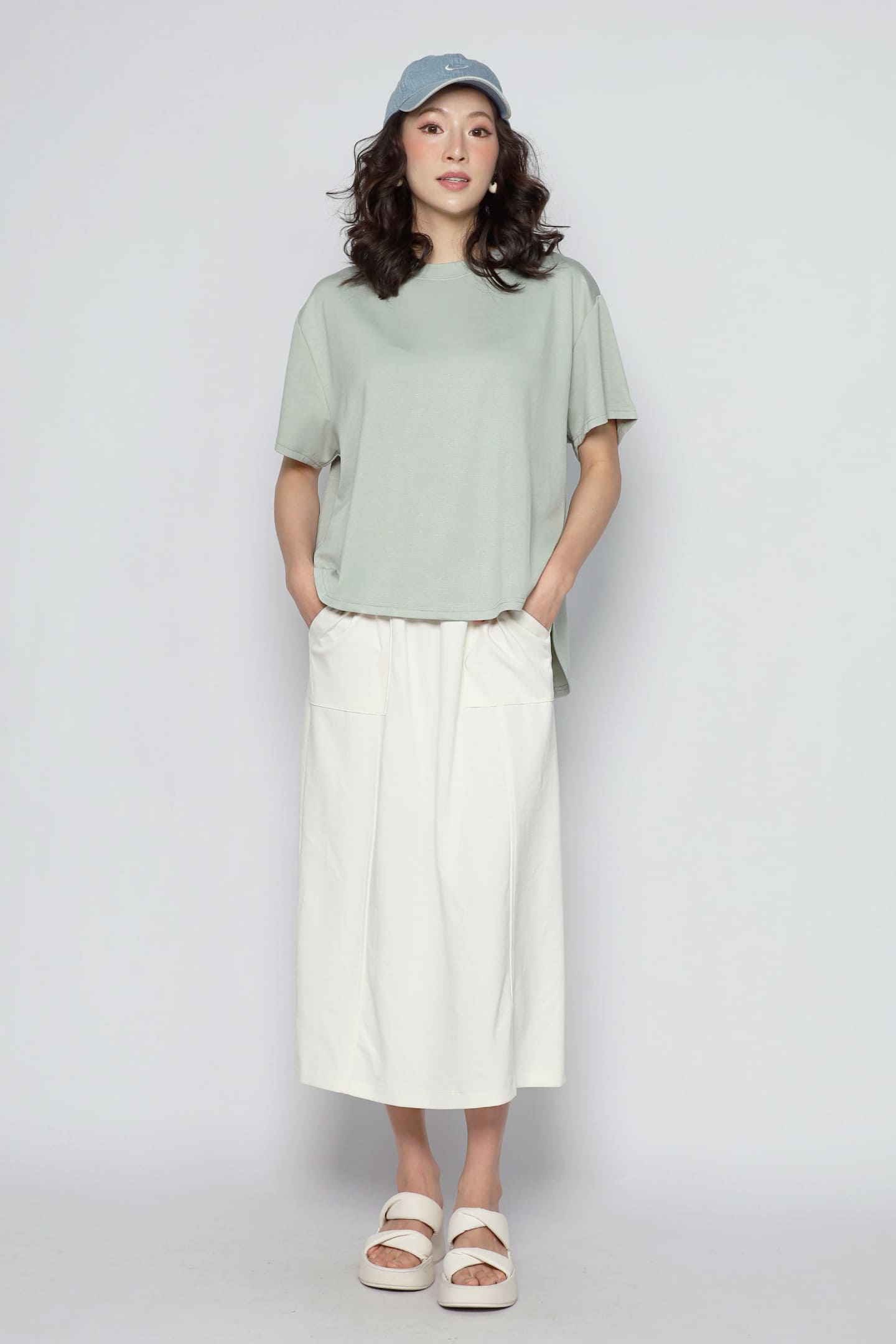 JOY - Airy Top in Green