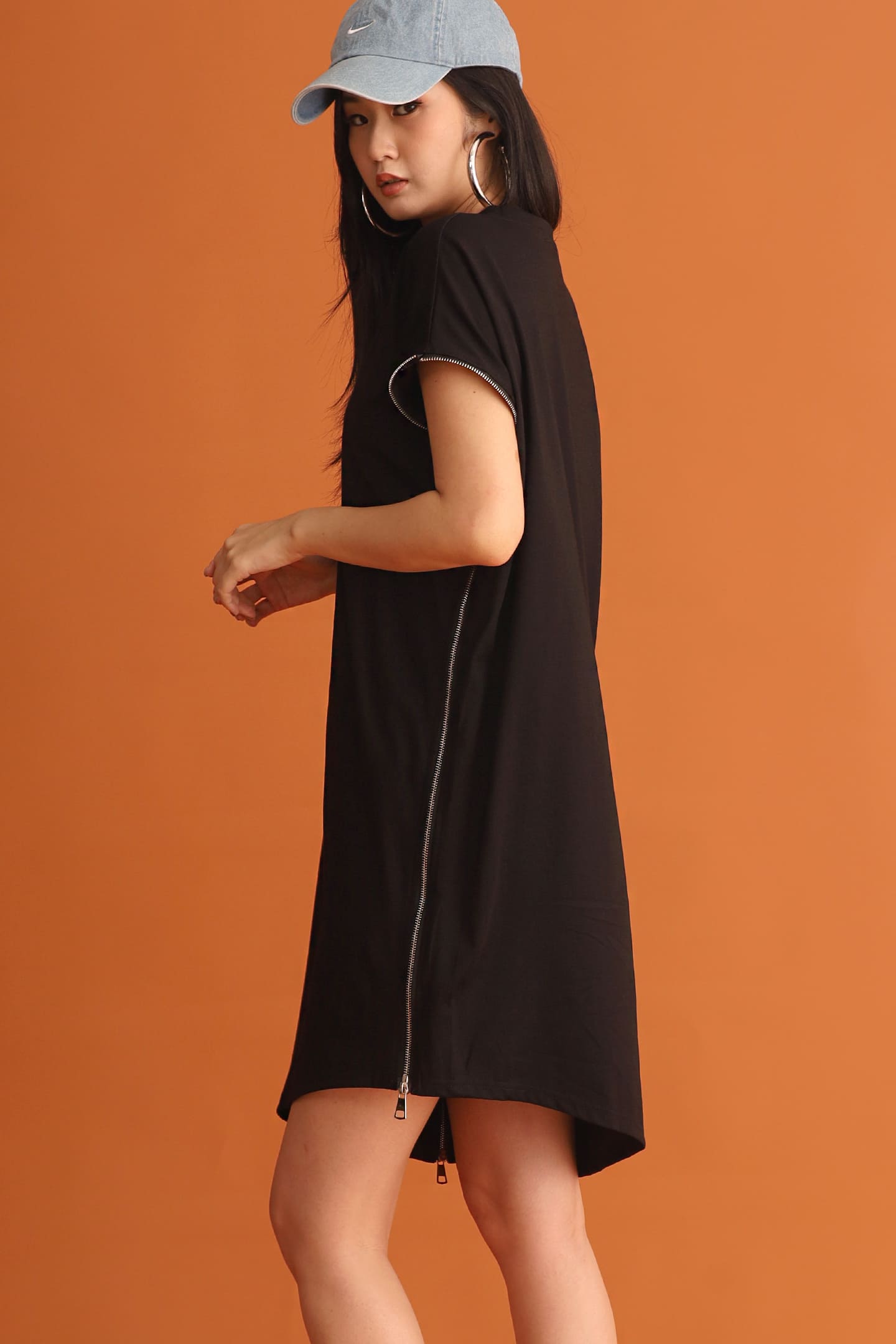 CHOSEN - All Eyes On You Zipper Dress