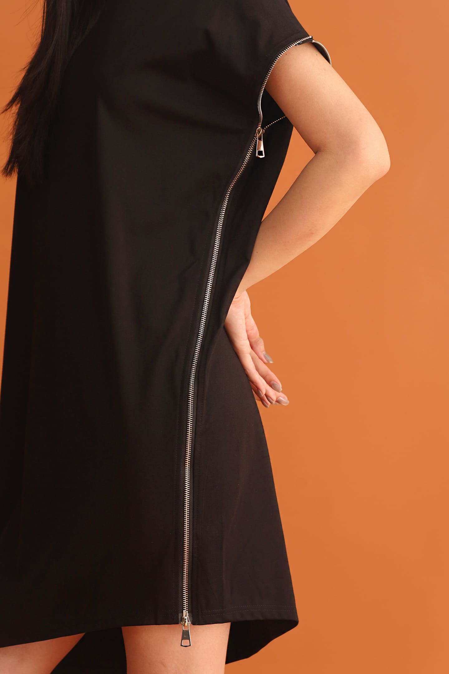 CHOSEN - All Eyes On You Zipper Dress