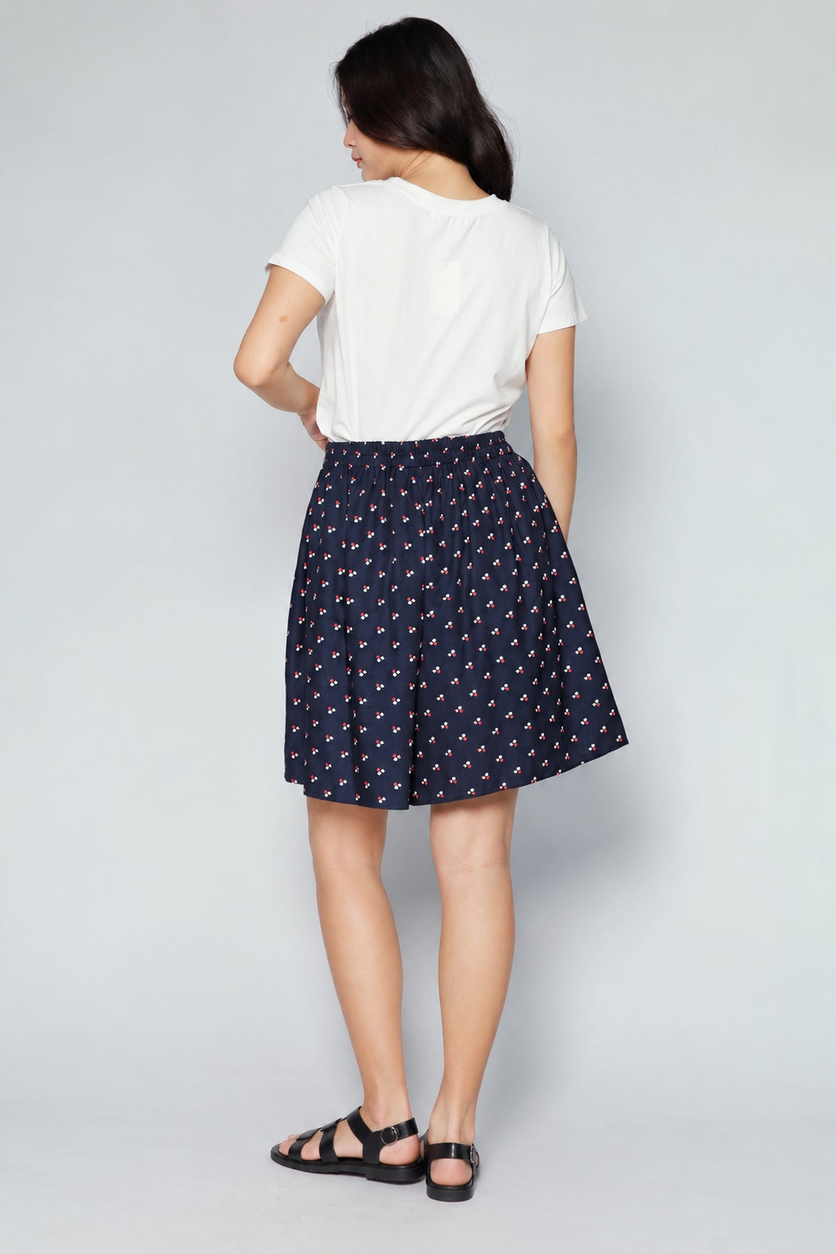 Ari Shorts in Trio Heart