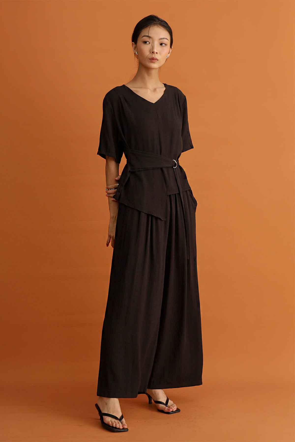 CHOSEN - Assun 2 in 1 Top and Pants Set