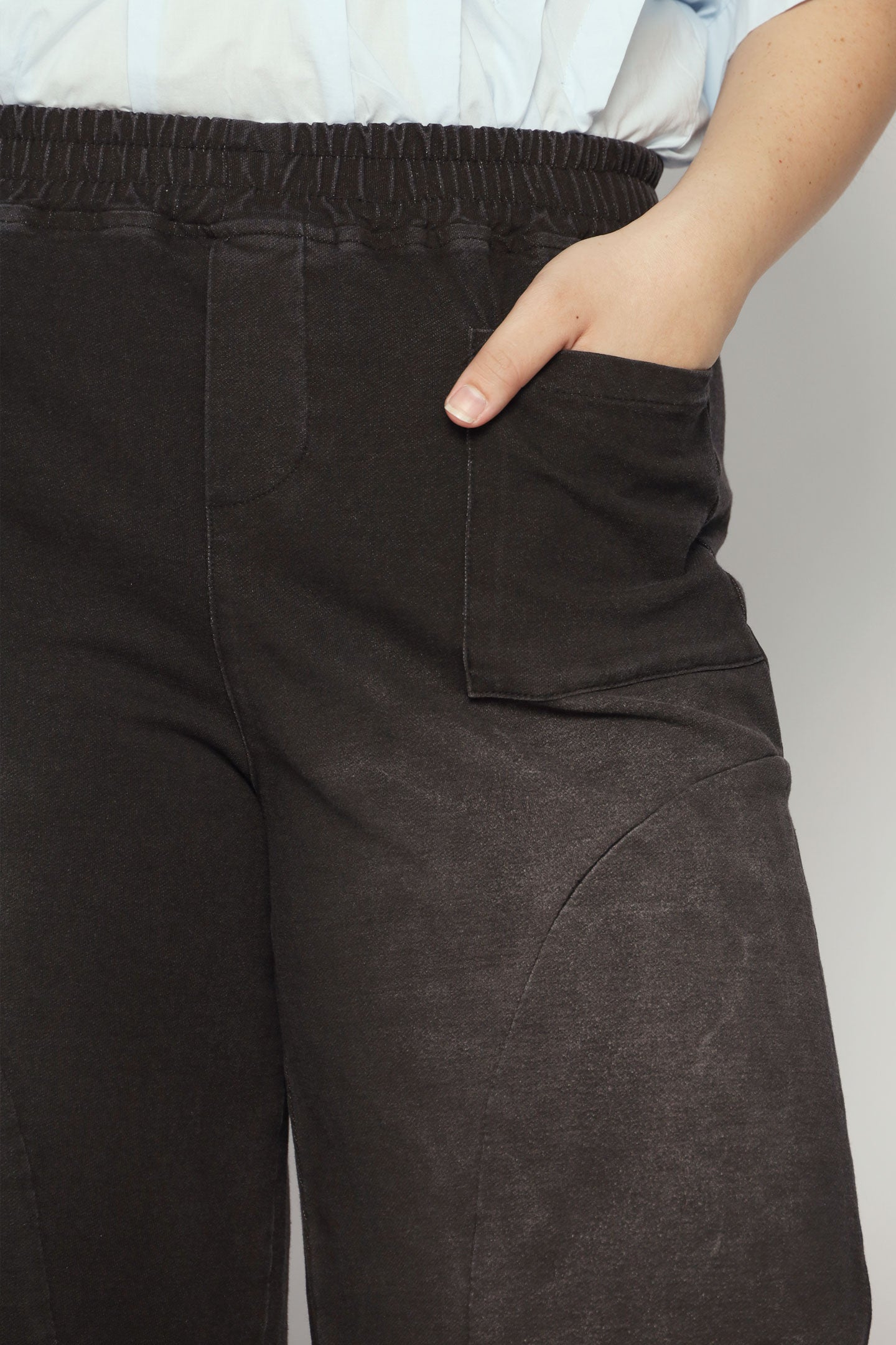 Bei Pants in Black Denim