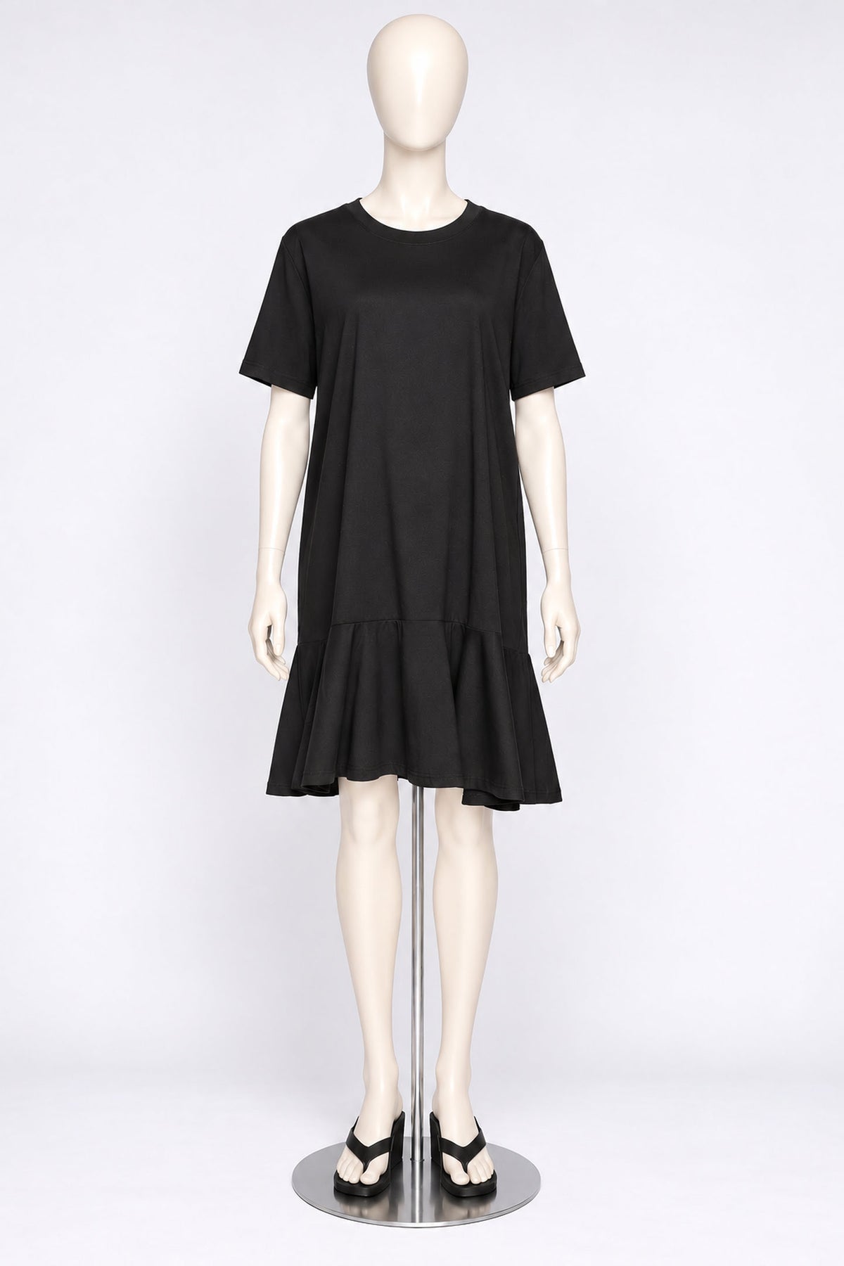 PO - Sophin Flare Dress in Black