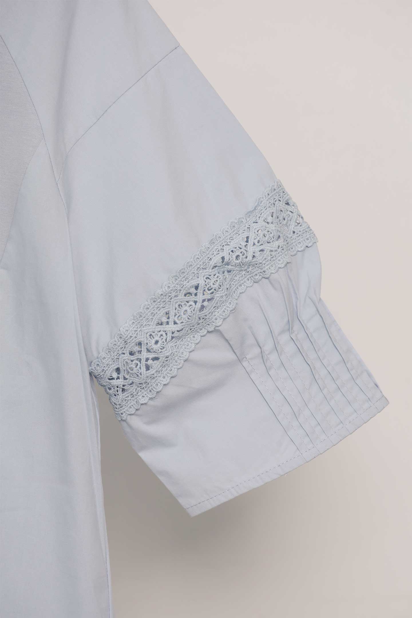 Easy By TE - Carine Lace Trimming Top in Blue