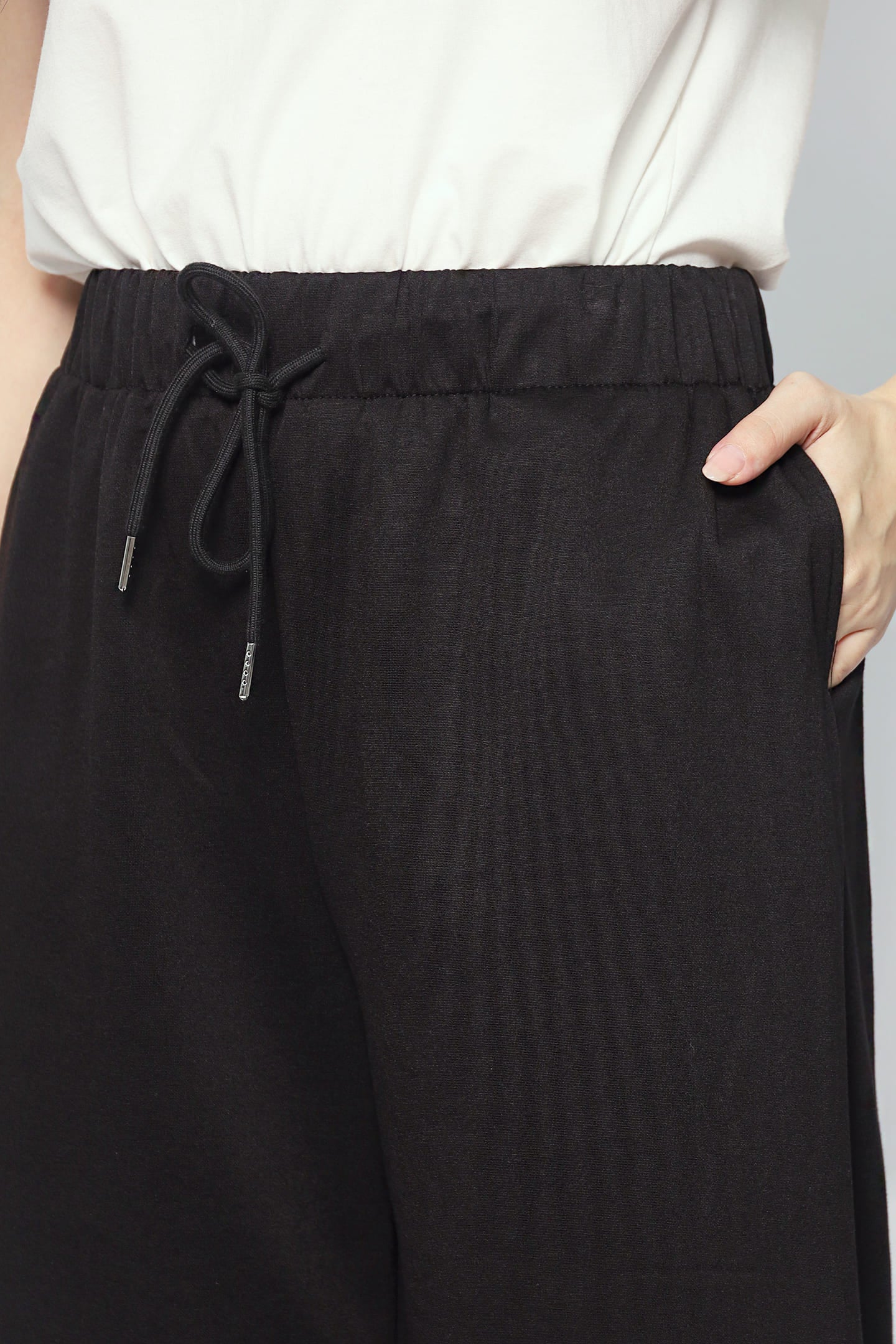 JOY - Chill Out Culottes in Black