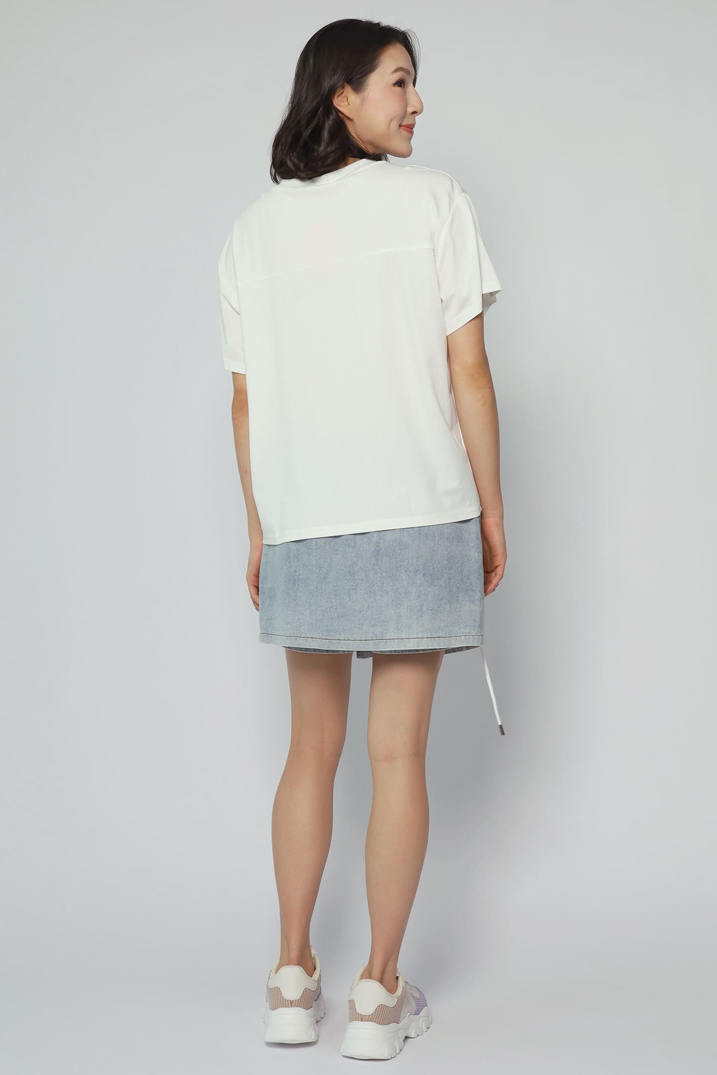 Easy By TE - Chiyo Multi Way Top in White