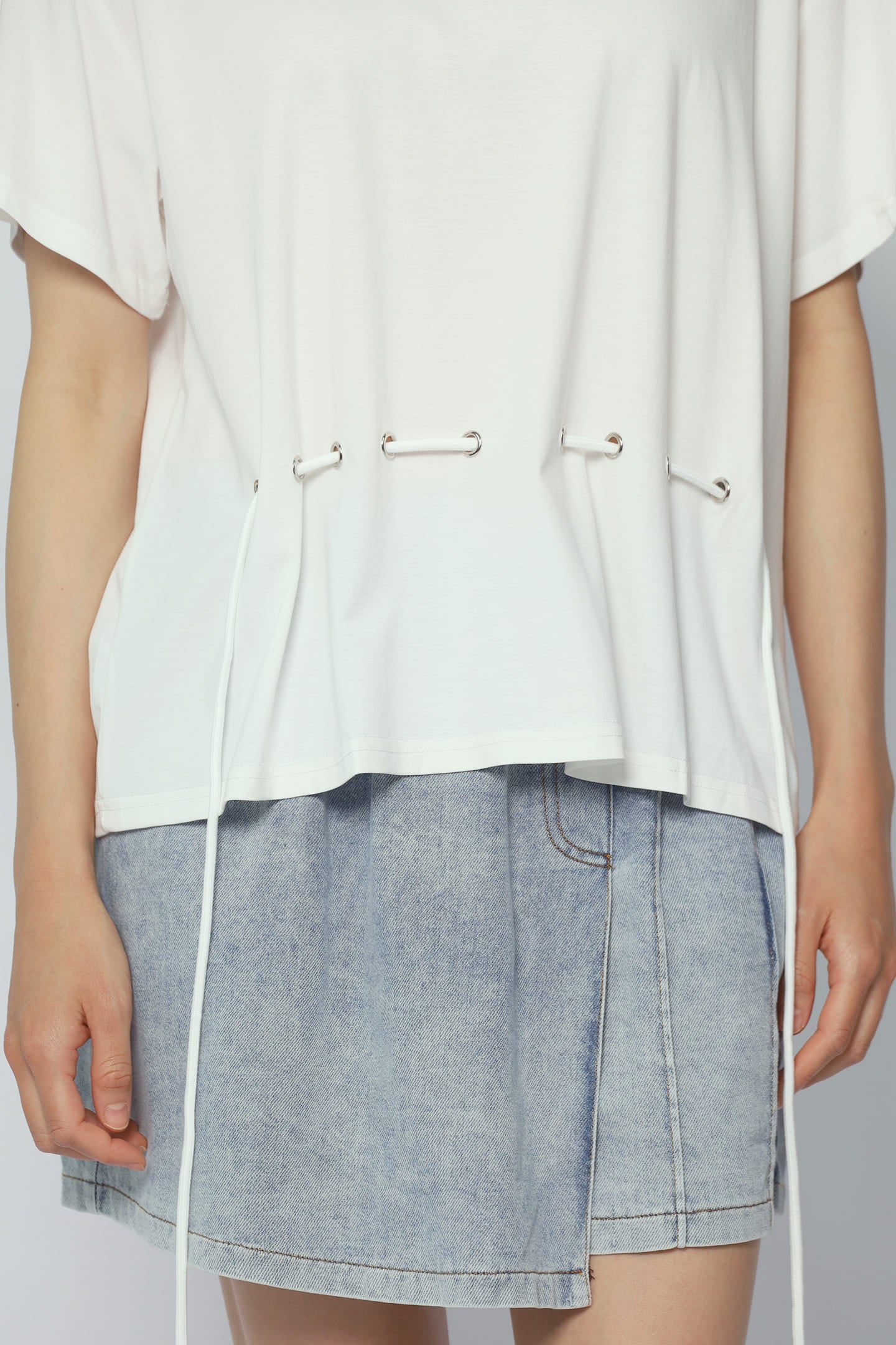 Easy By TE - Chiyo Multi Way Top in White