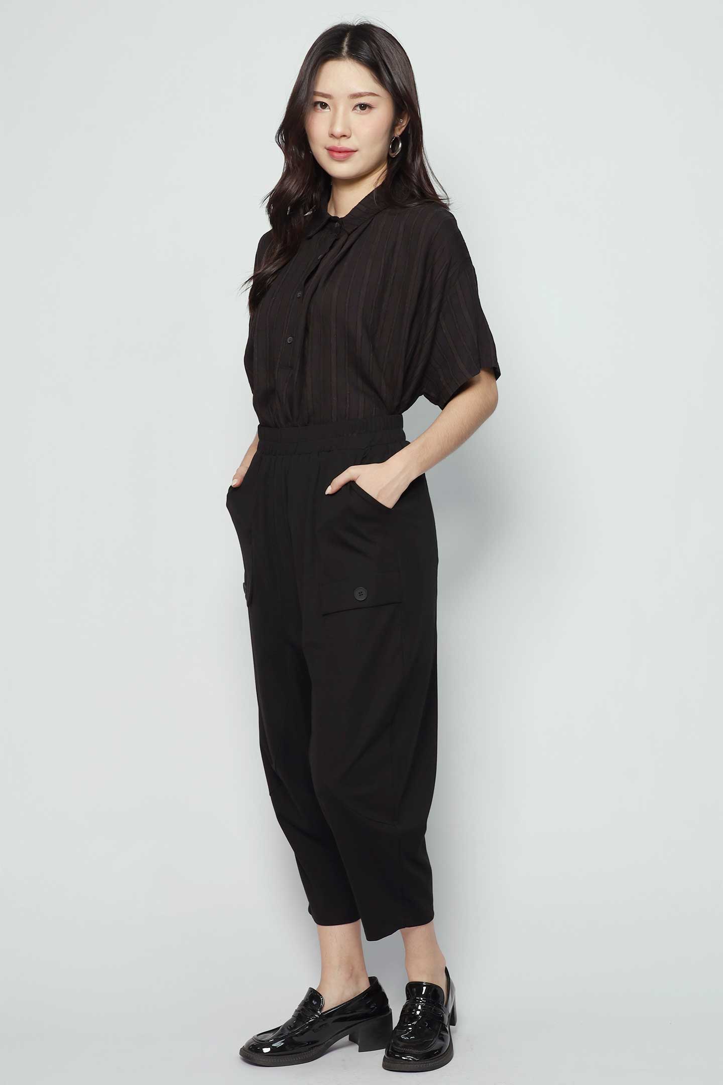 Backorders Cressyn Pocket Pants in Black