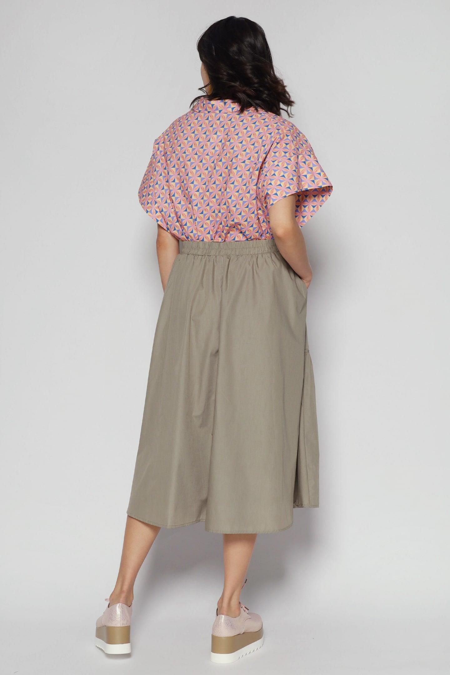 Backorders Coxx Skirt in Khaki
