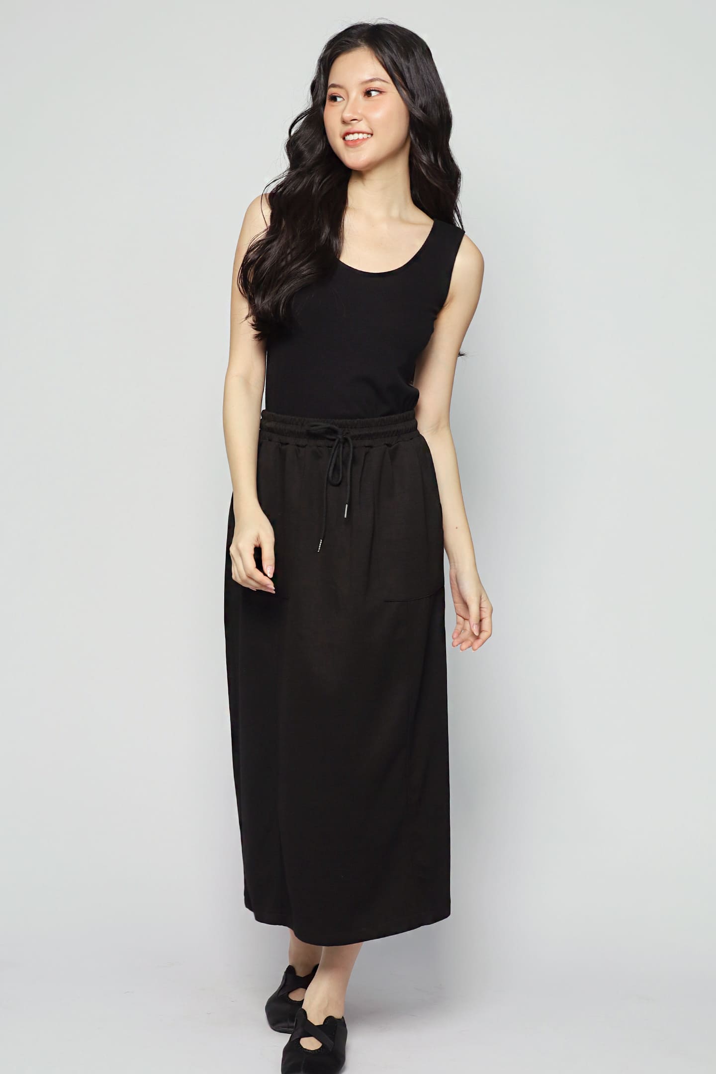 JOY - Day To Night Skirt in Black