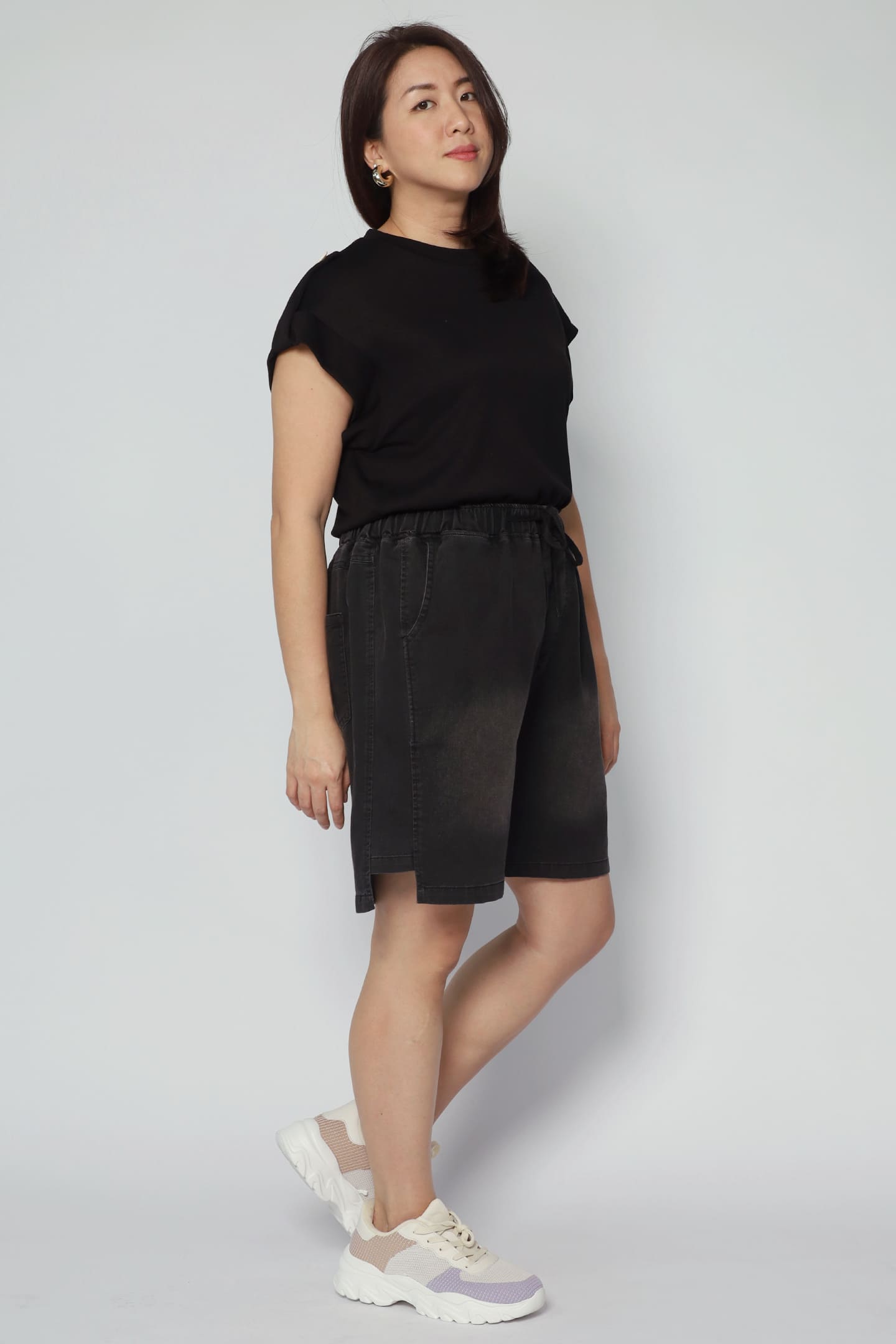 Dottie Shorts in Black Denim
