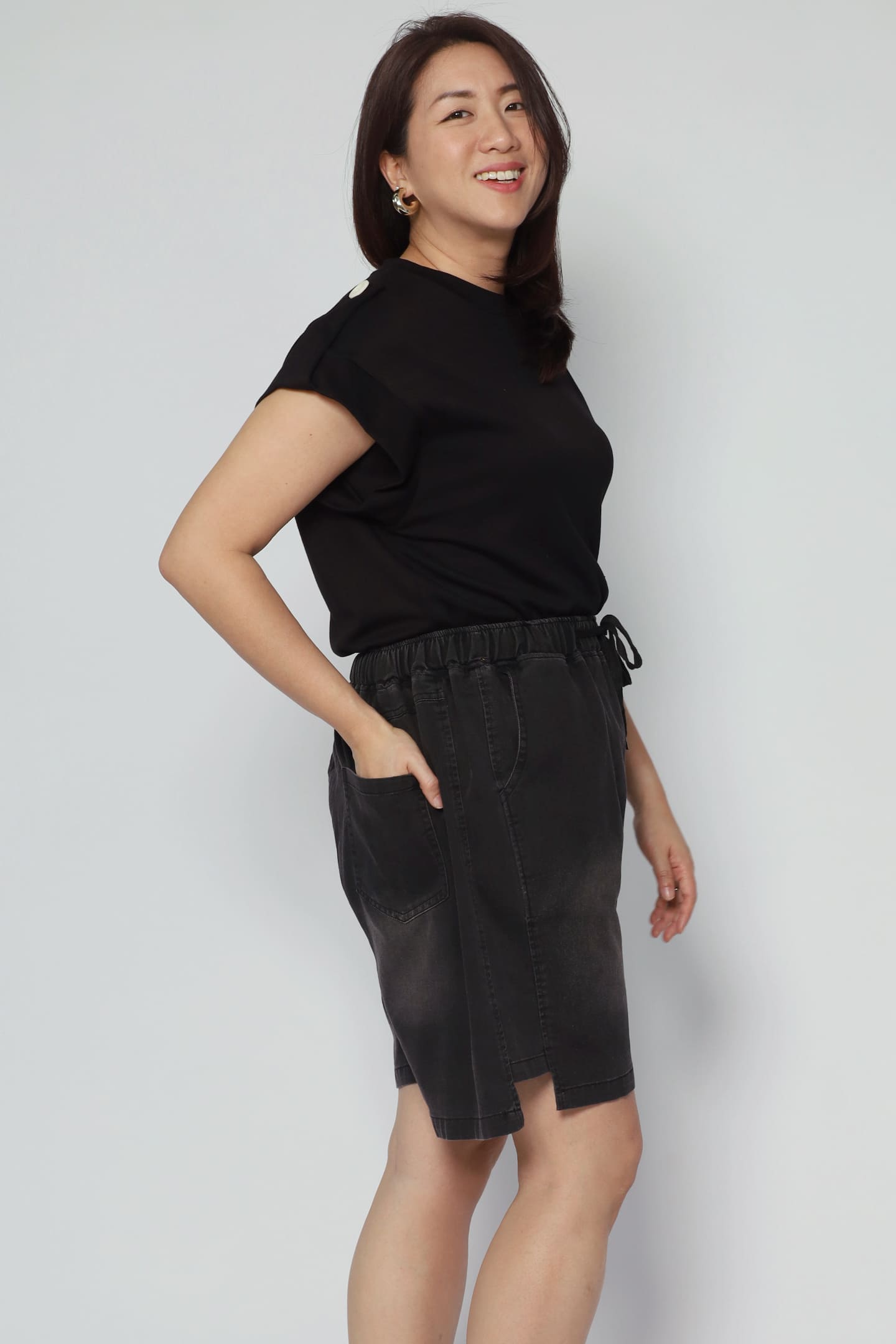 Dottie Shorts in Black Denim
