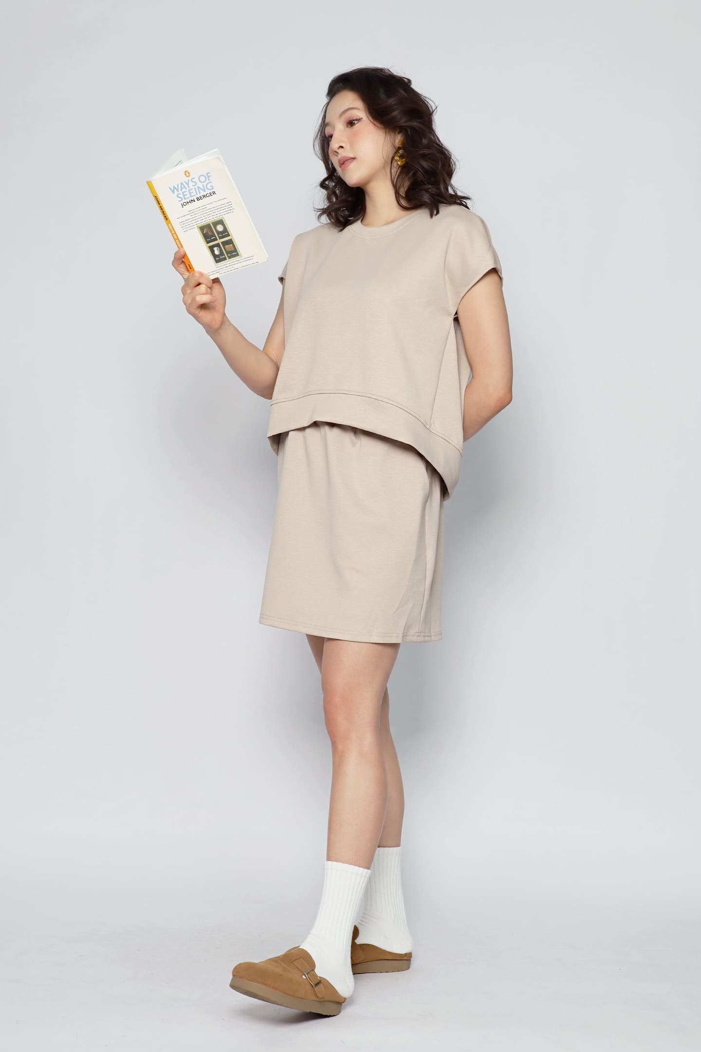 JOY - Easy Switch 2 in 1 Top and Skorts Set in Khaki