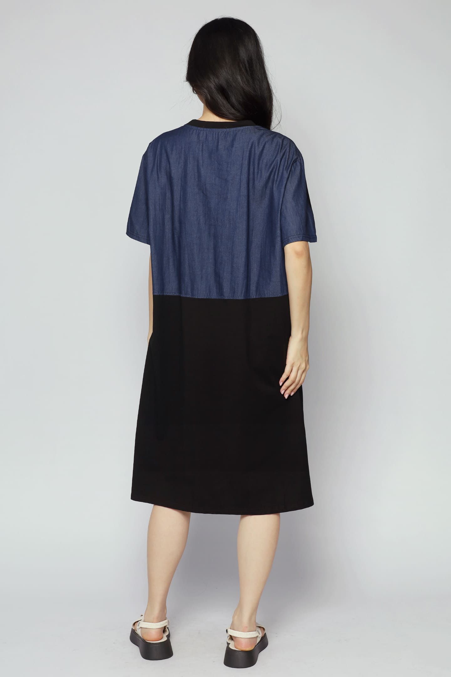 Backorder Ela Dress in Black