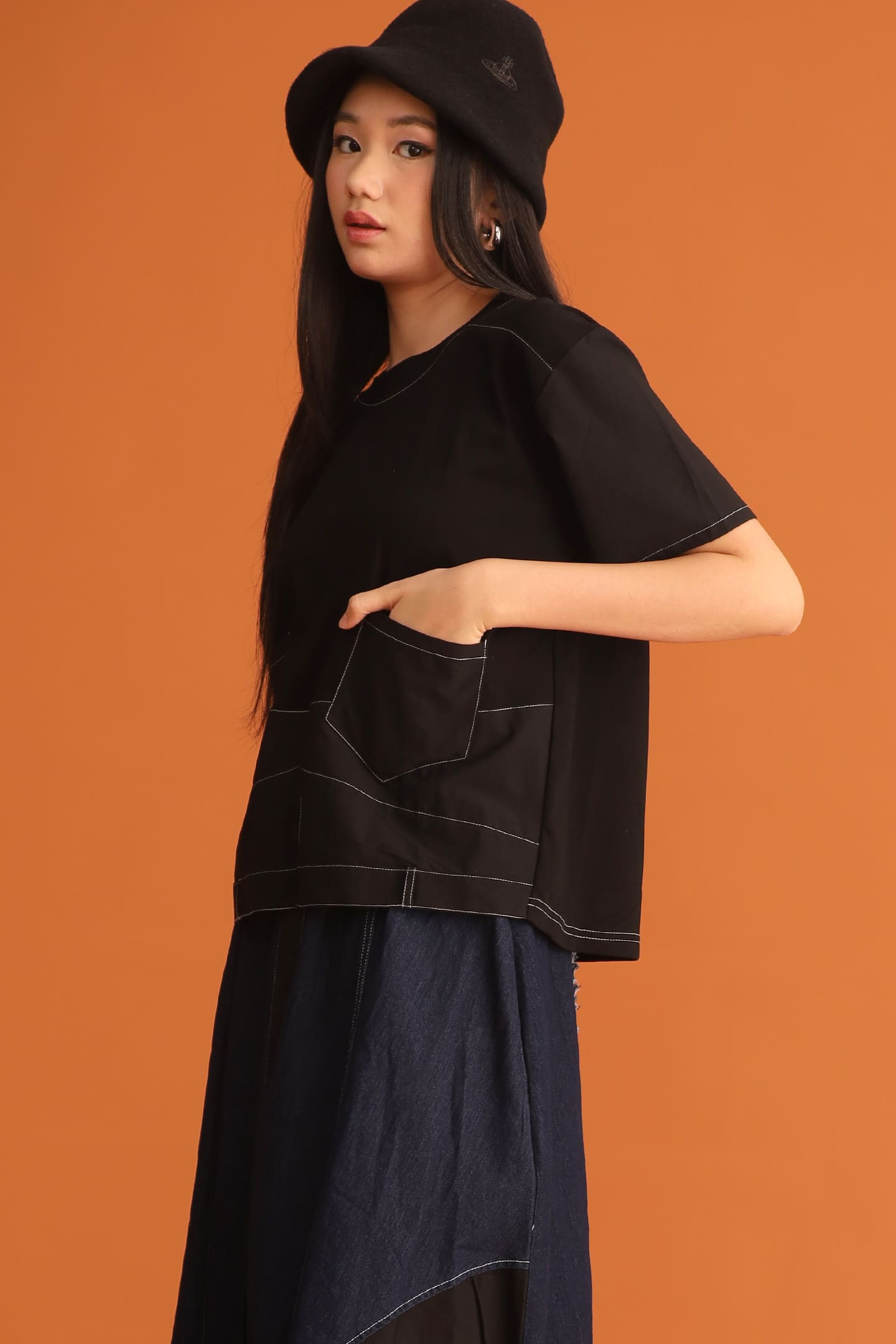 CHOSEN - Elias Pocket Trimming Top in Black