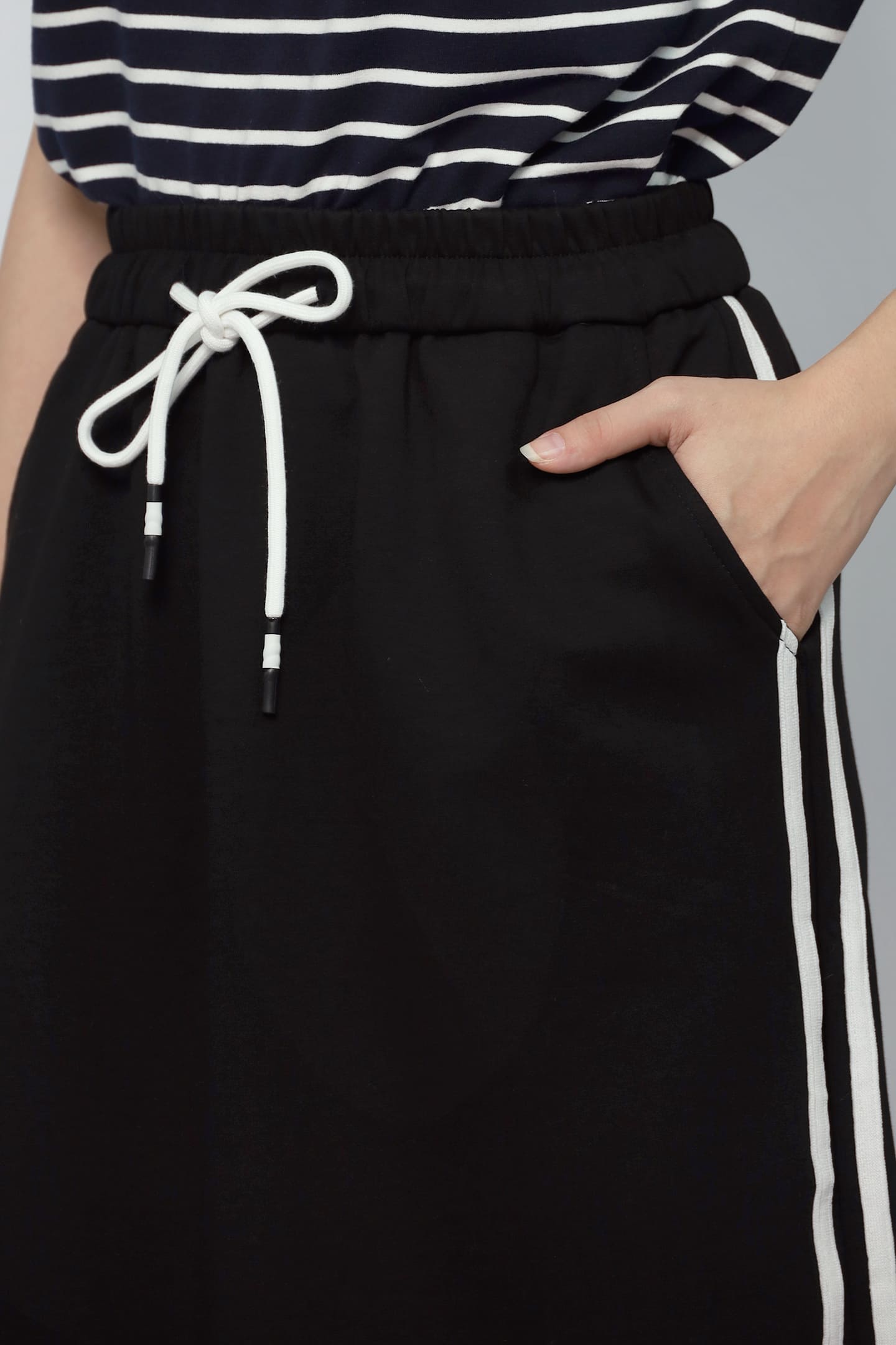 JOY - Flux Stripes Cargo Skirt in Black