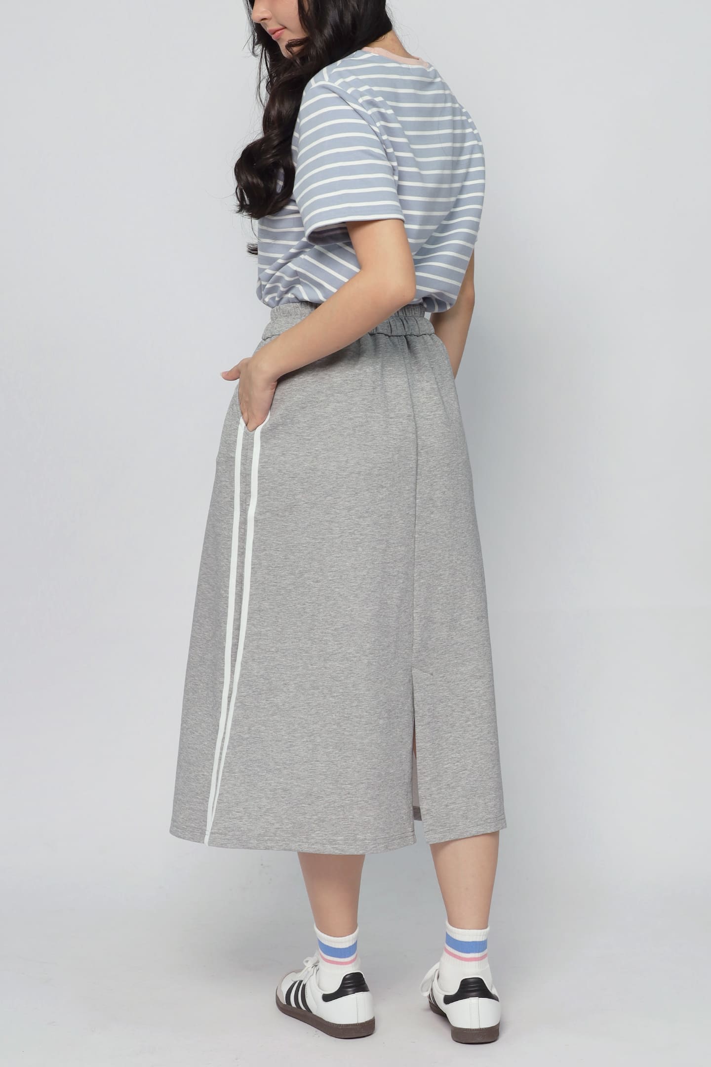 JOY - Flux Stripes Cargo Skirt in Grey
