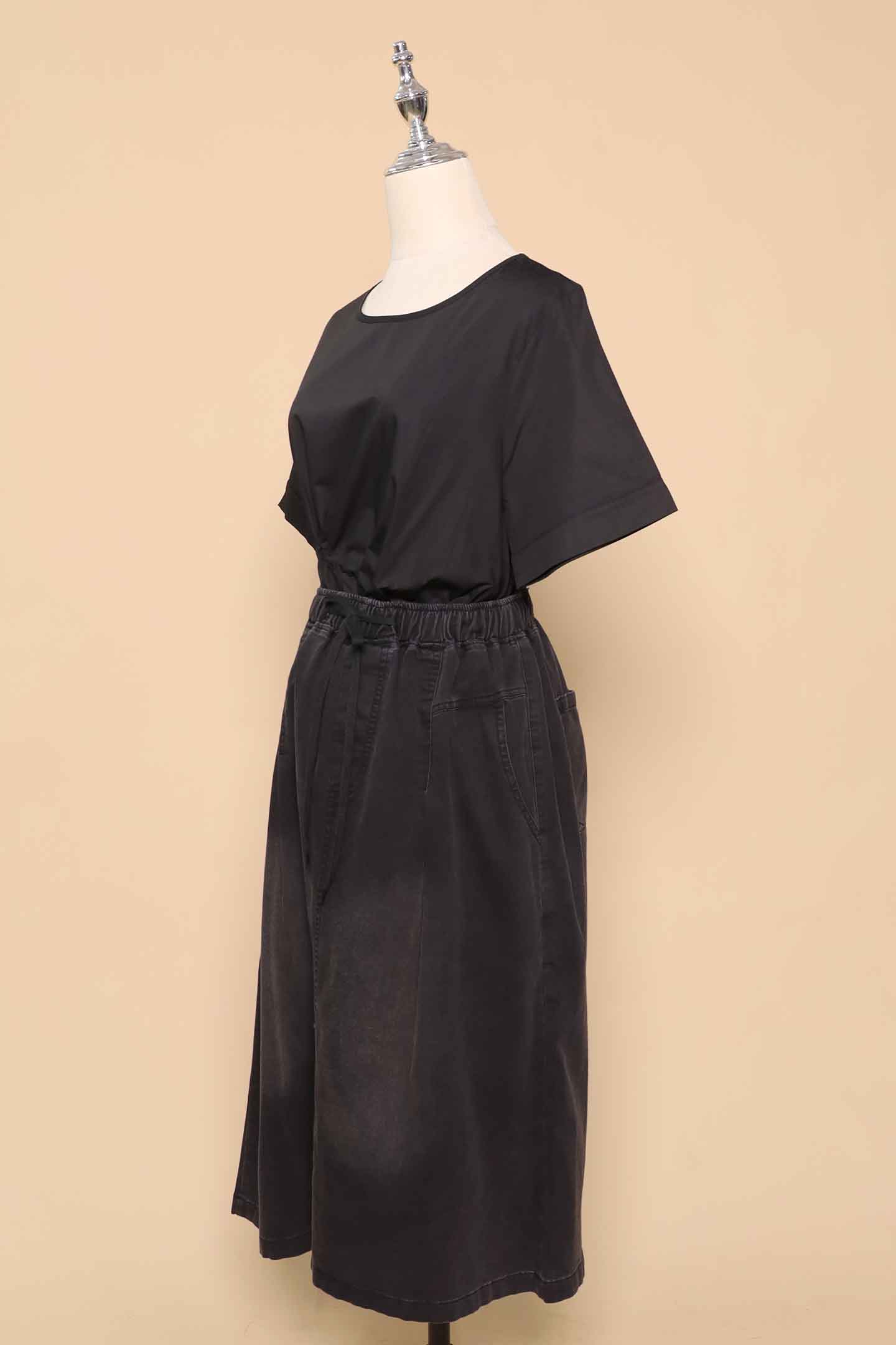 PO - Gia Asymmetrical Top in Black