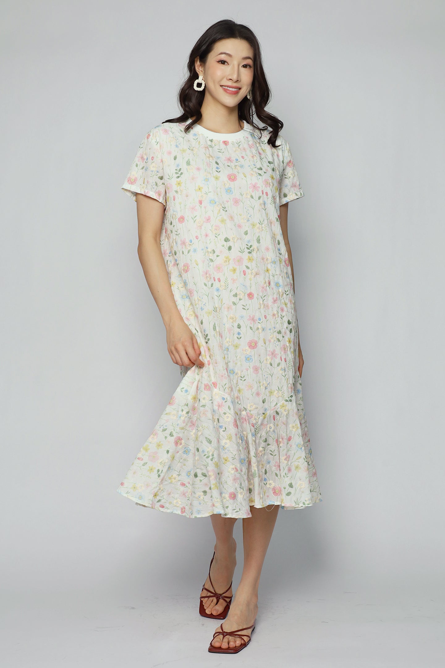 Gisele Dress in Lace Jardin