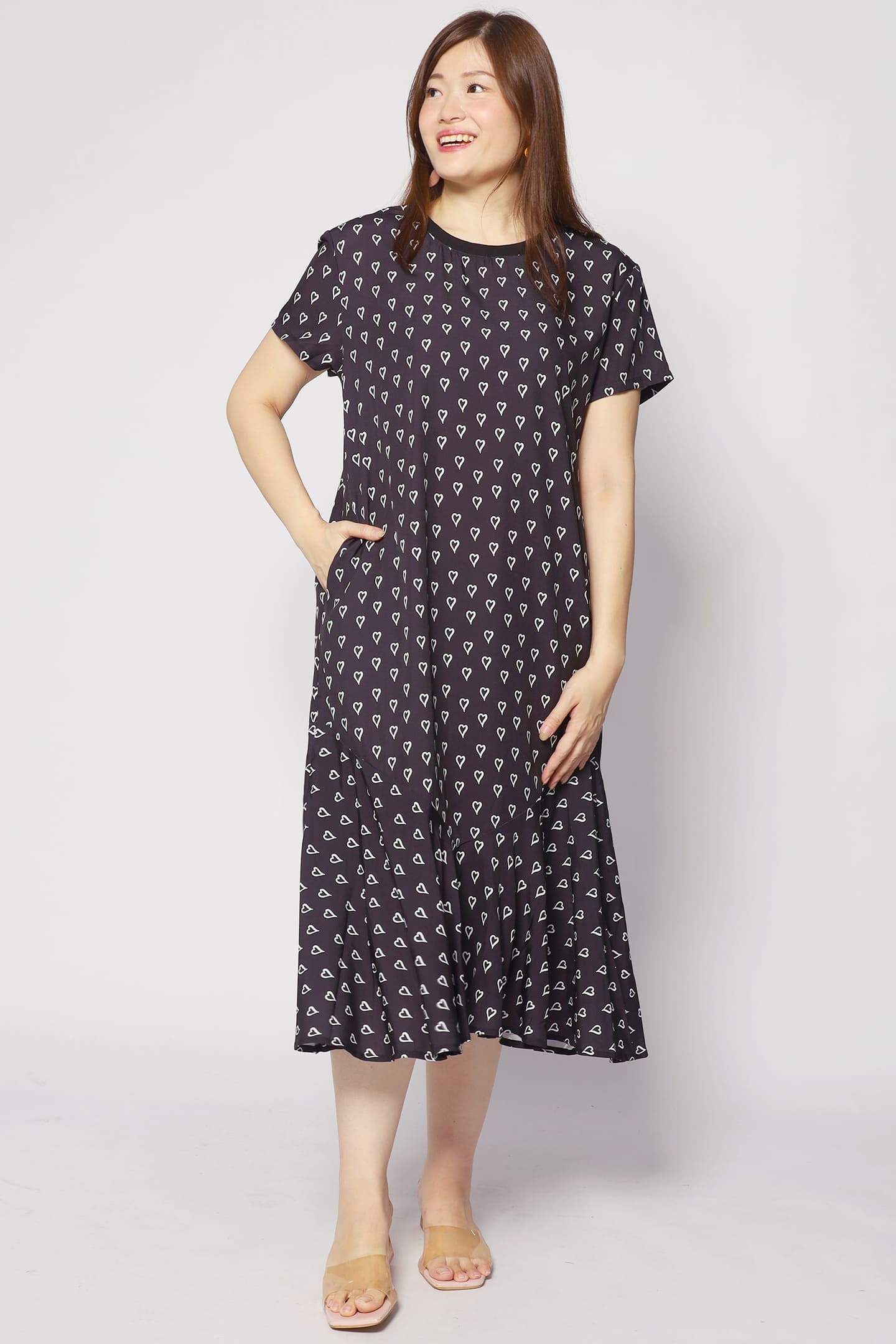 Gisele Dress in Tiny Hearts