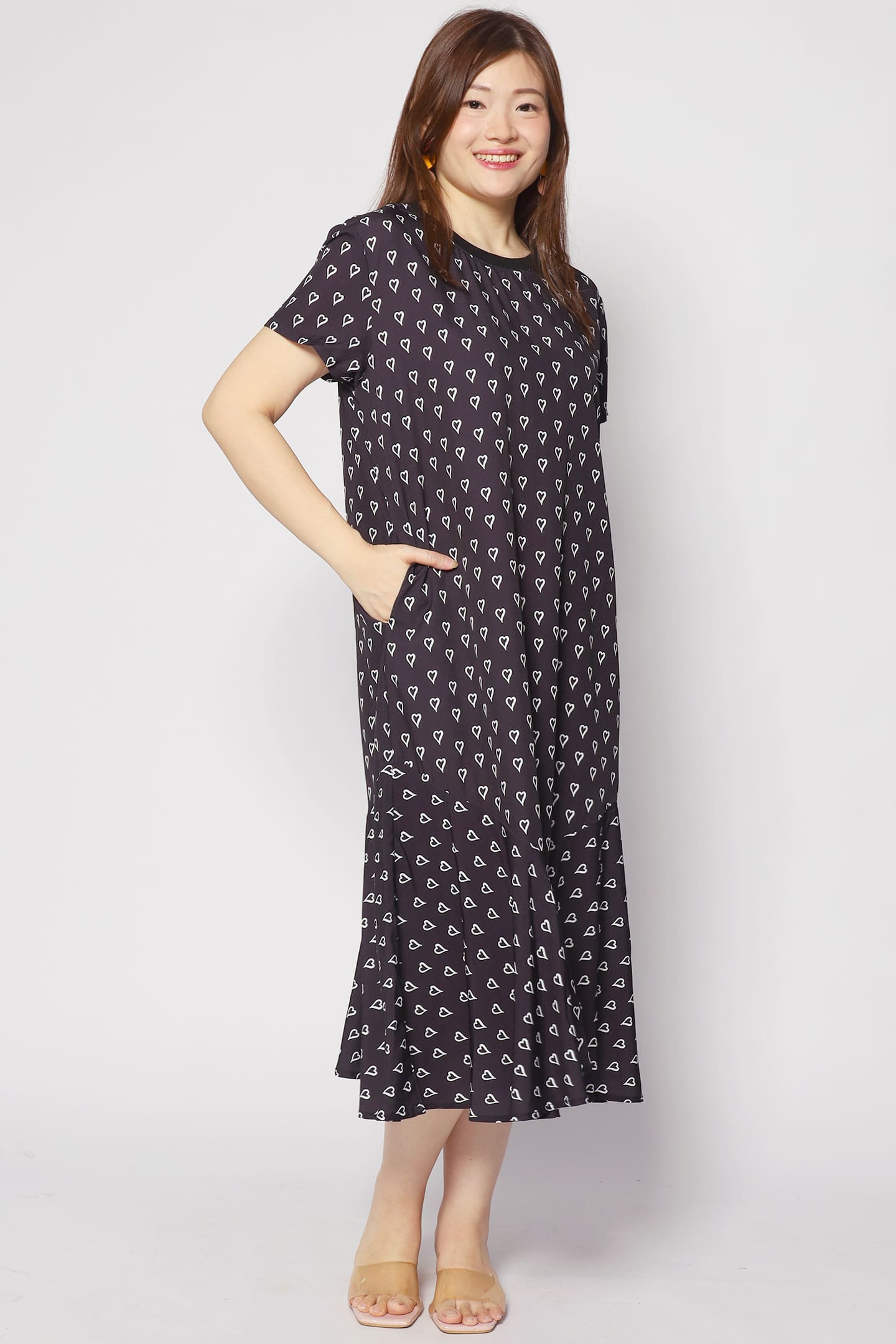 Gisele Dress in Tiny Hearts