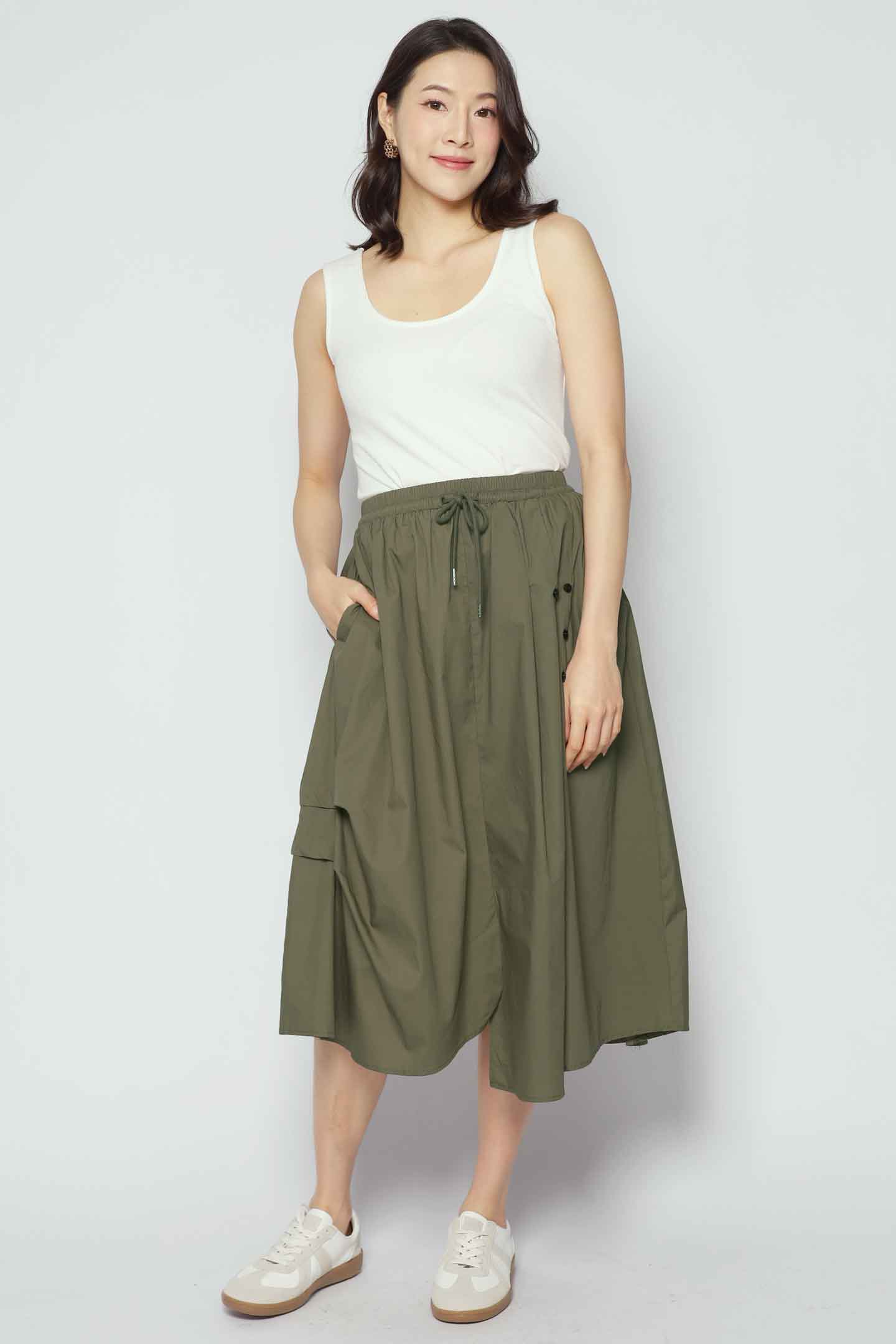 Gleam Skirt in Green