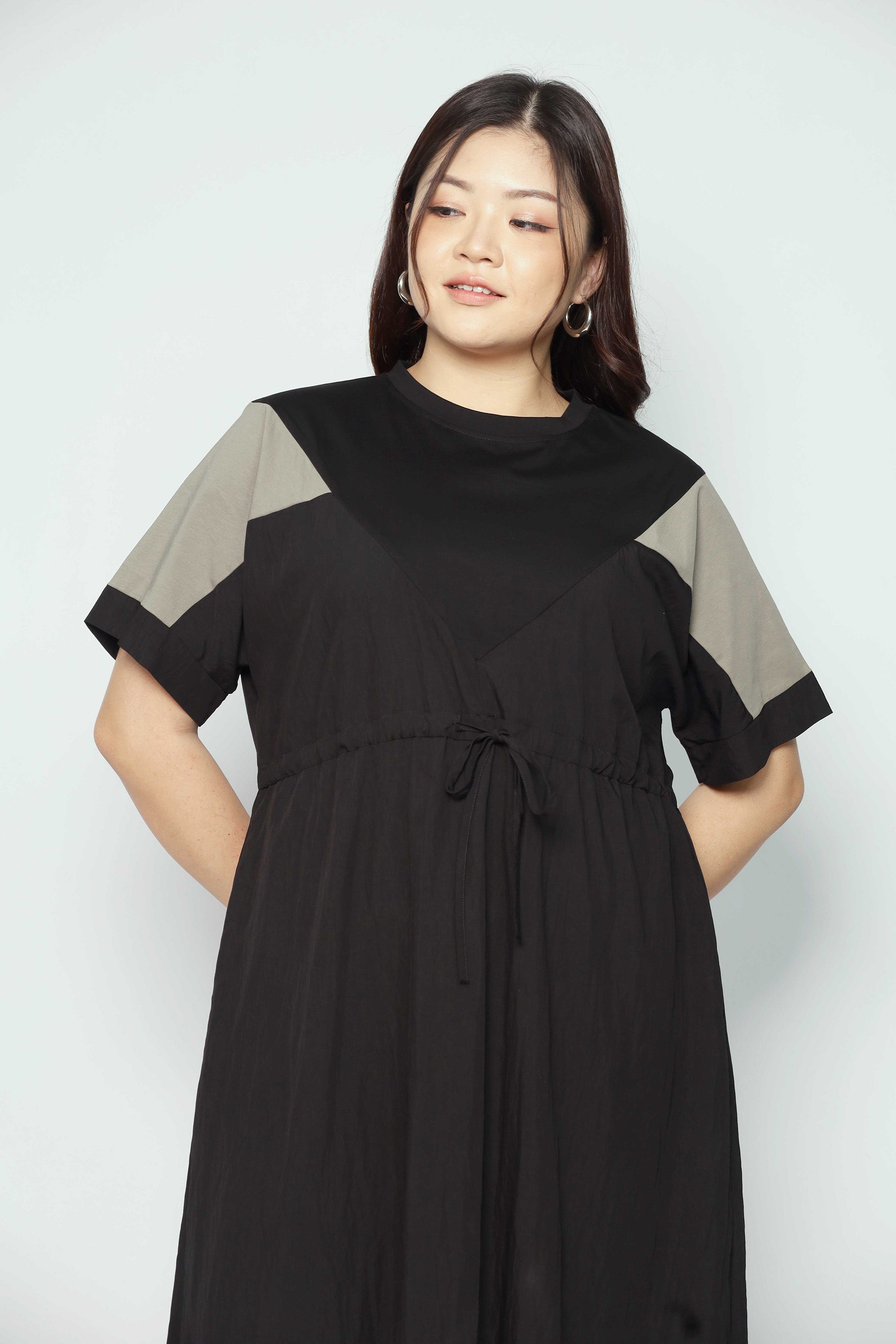Grayson Drawstring Dress in Black