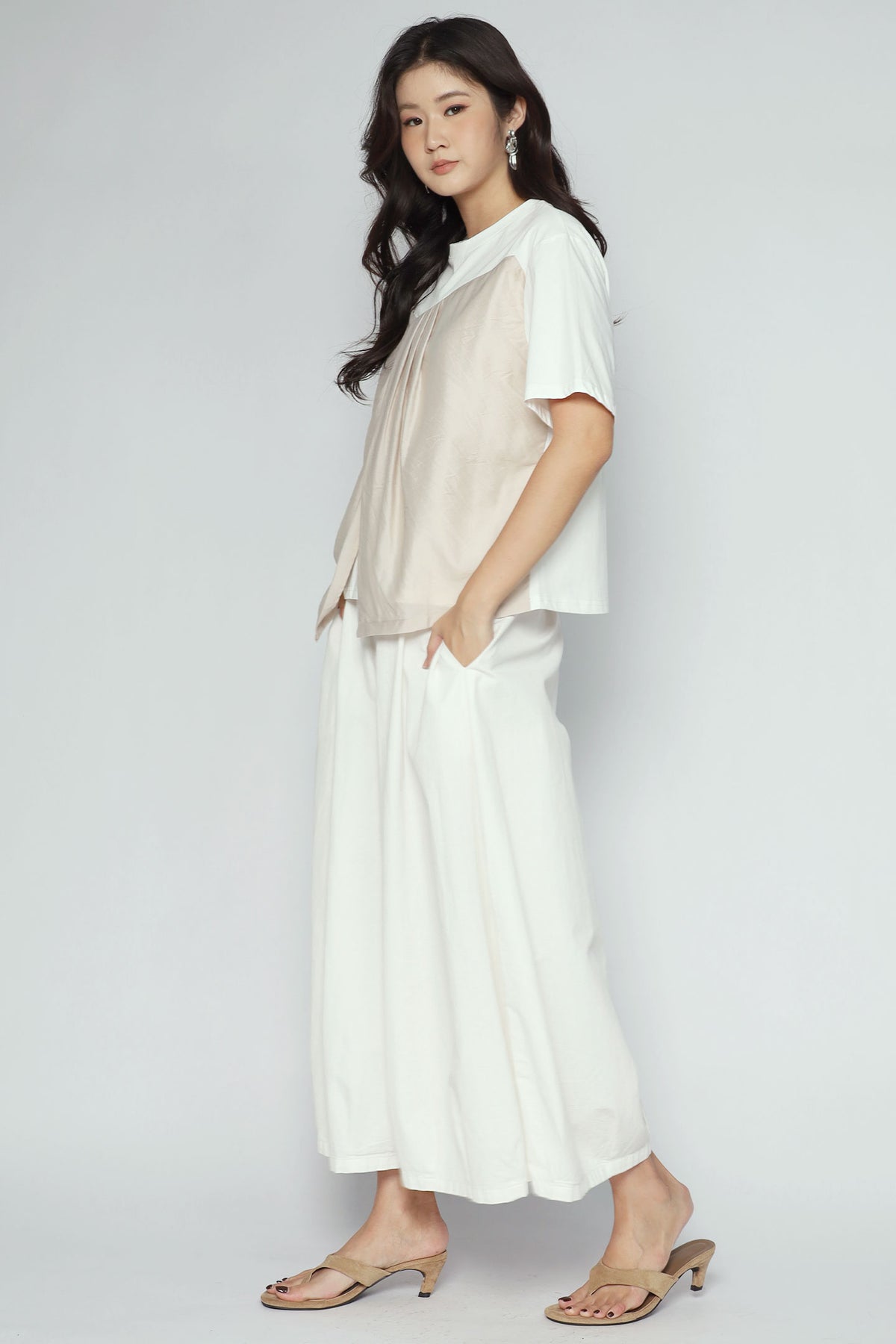 Halora Top in Khaki