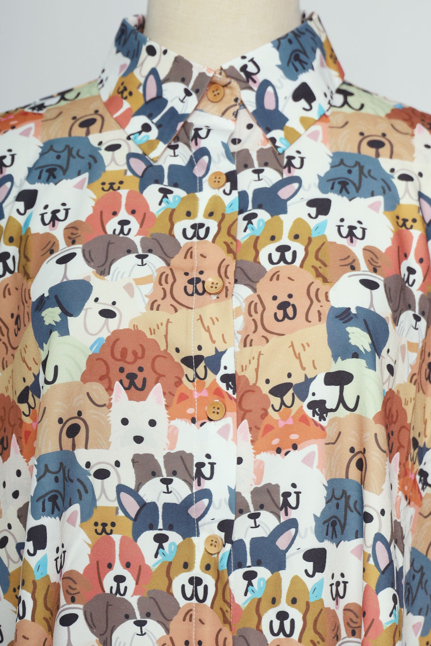 PO - Hans Shirt in Puppy Crowd