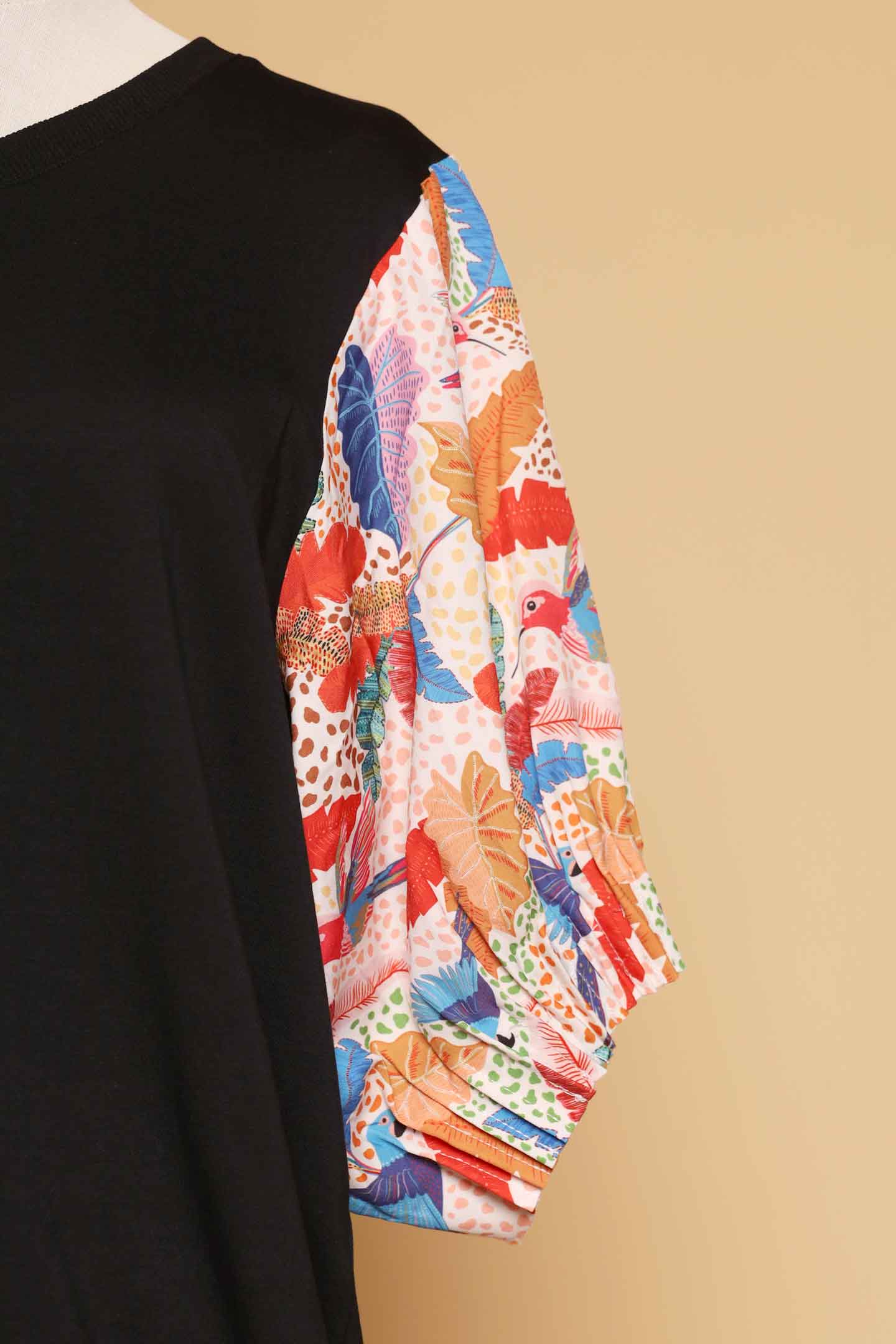 PO - Helena Top in Parrot Parade