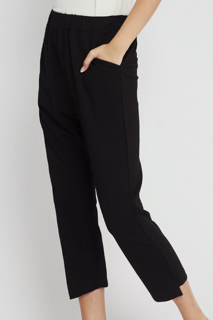 SUPERSTAR: Classics - Yoges Pants in Black