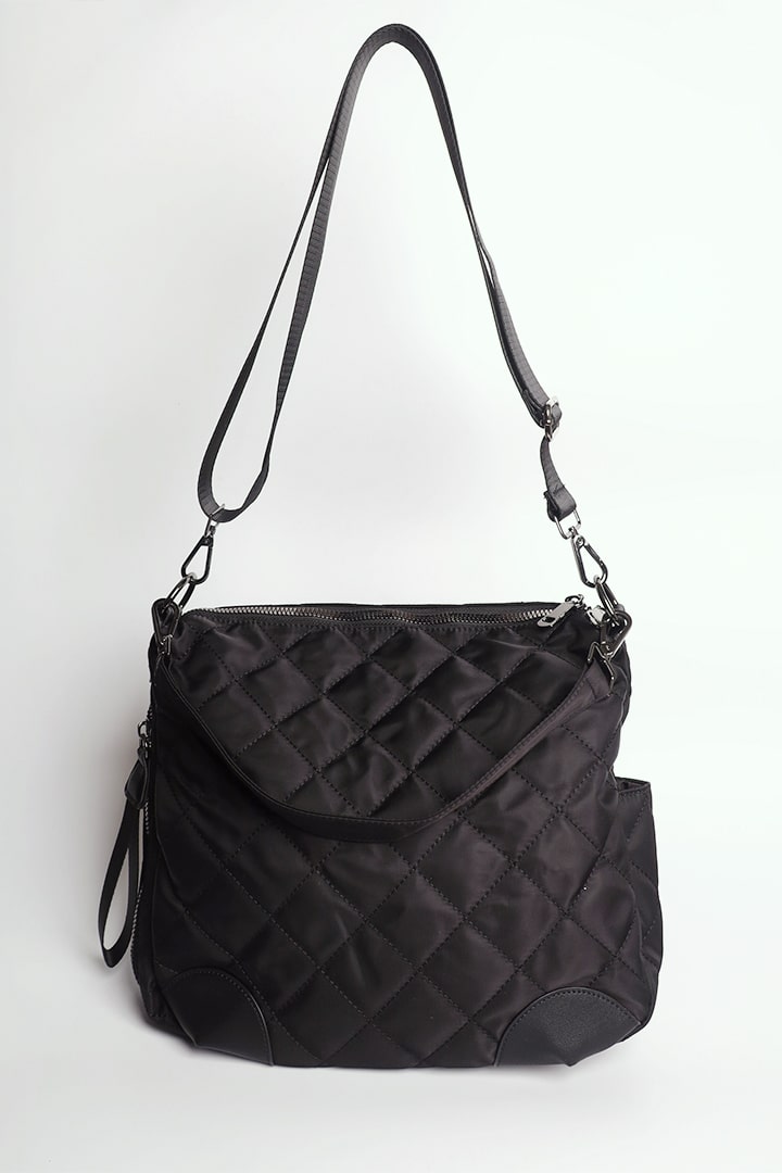 White sale quilted bag