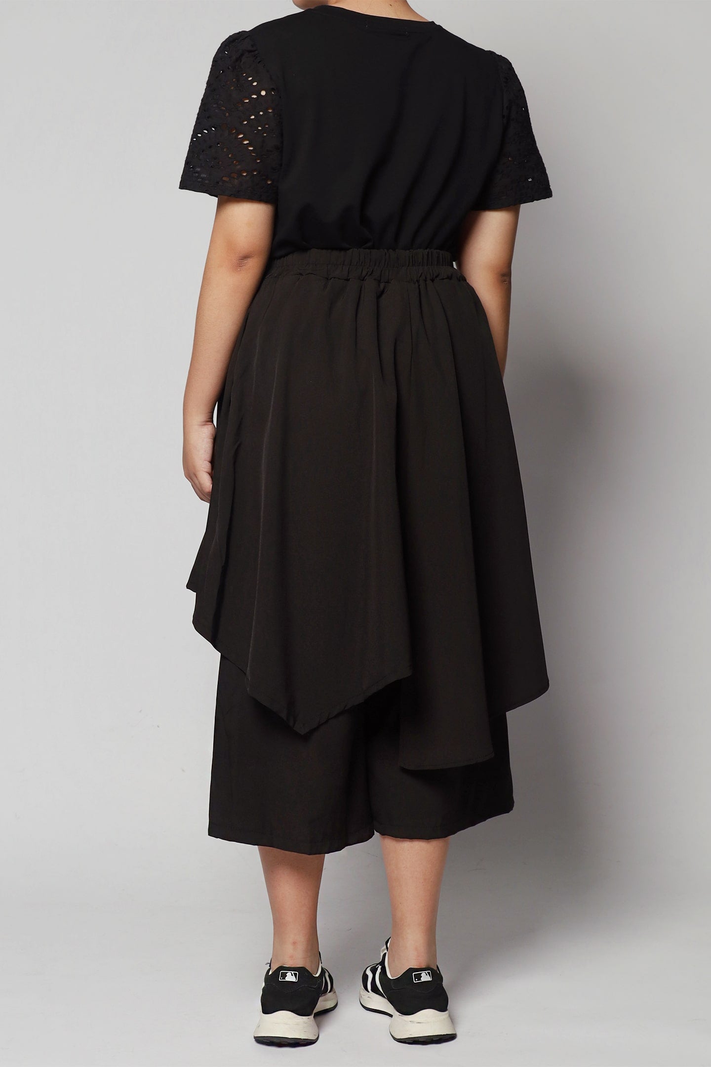 Paloma Culottes in Black