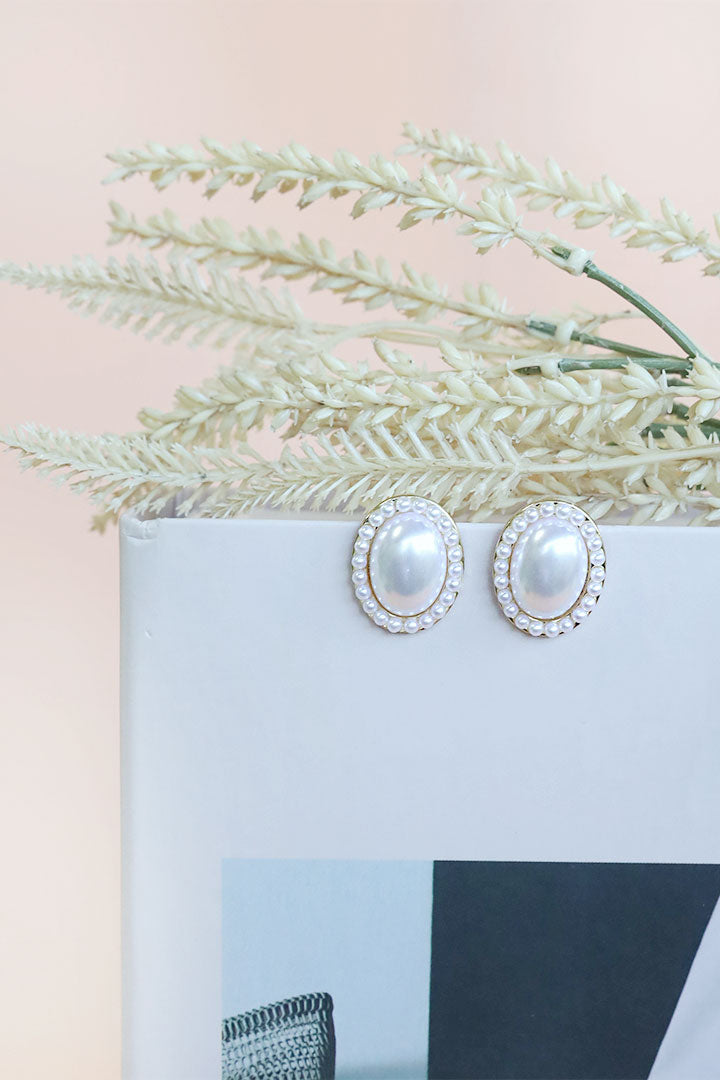 Angelic Aura Pearl Earrings