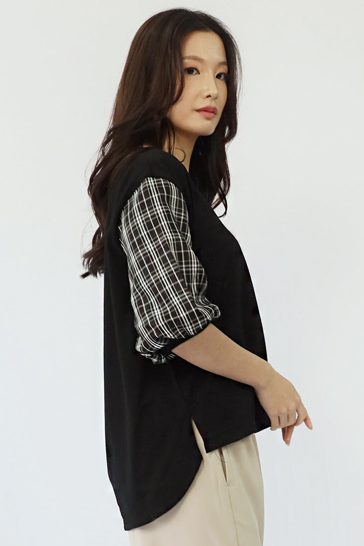 Zobby Checks Top in Black