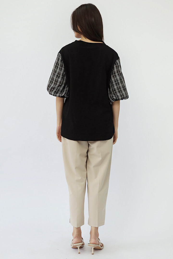 Zobby Checks Top in Black