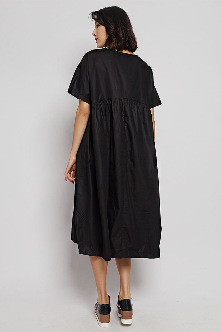 Shika Printed Dress in Black